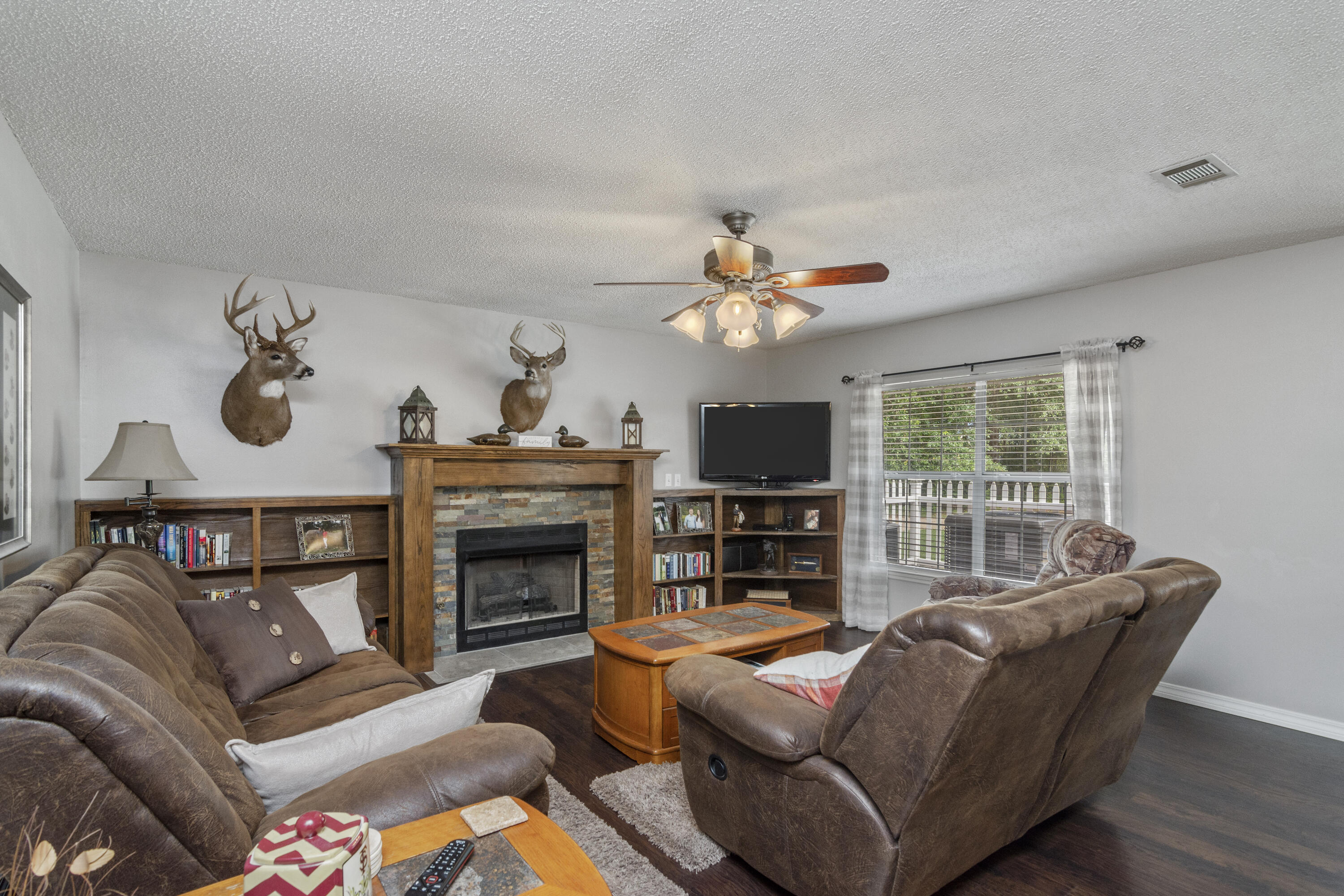 GREENWOOD ACRES - Residential