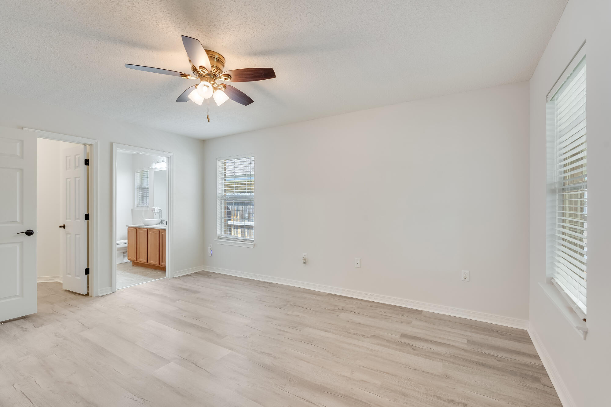BAYOU LANDING - Residential