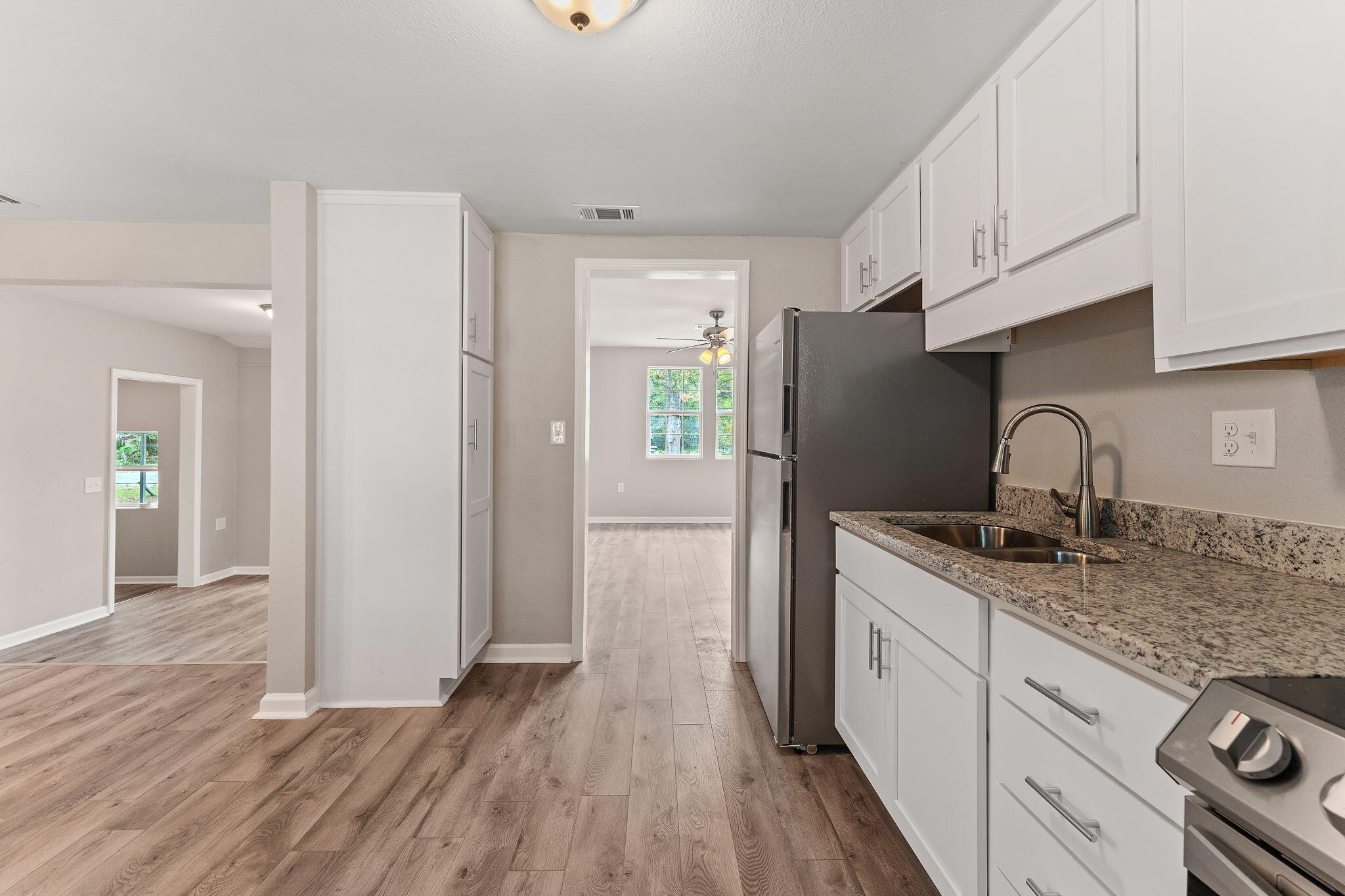 LAKEWOOD - Residential