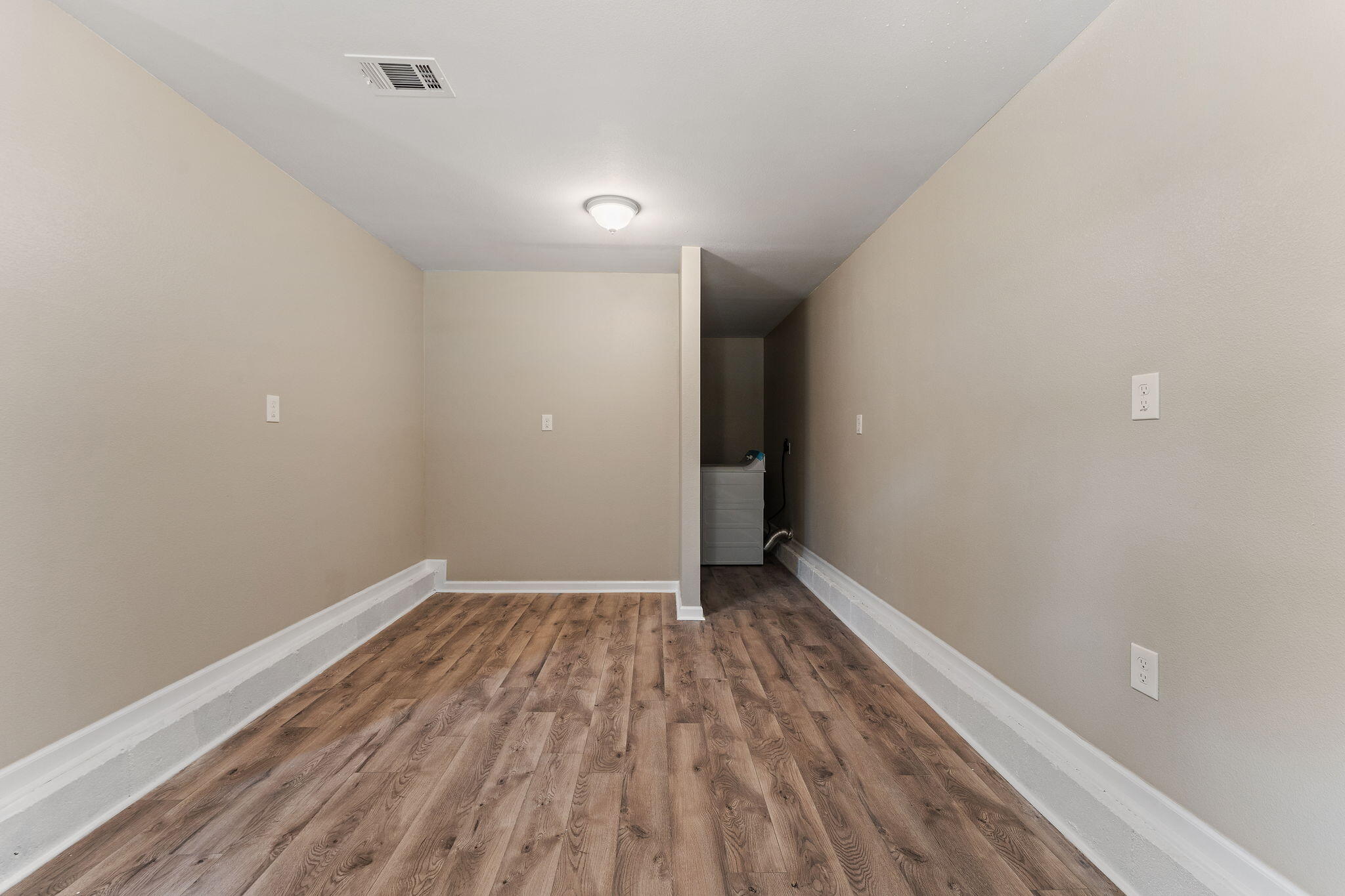 LAKEWOOD - Residential