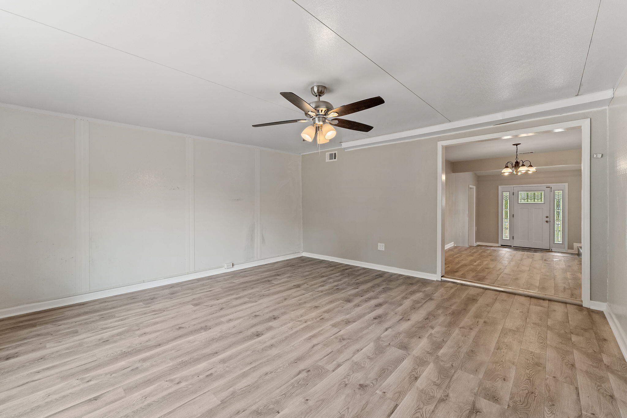 LAKEWOOD - Residential