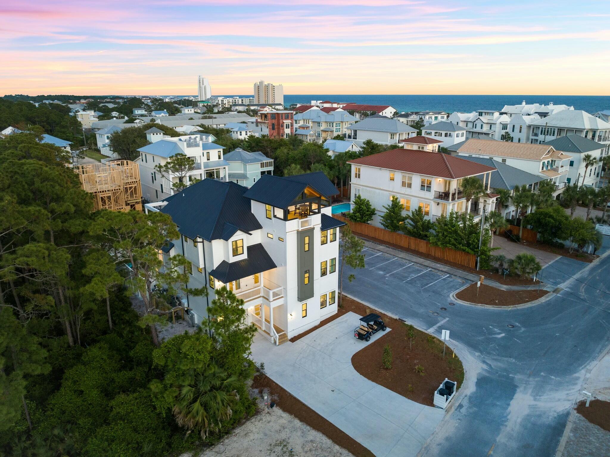 GULF SHORE MANOR - Residential