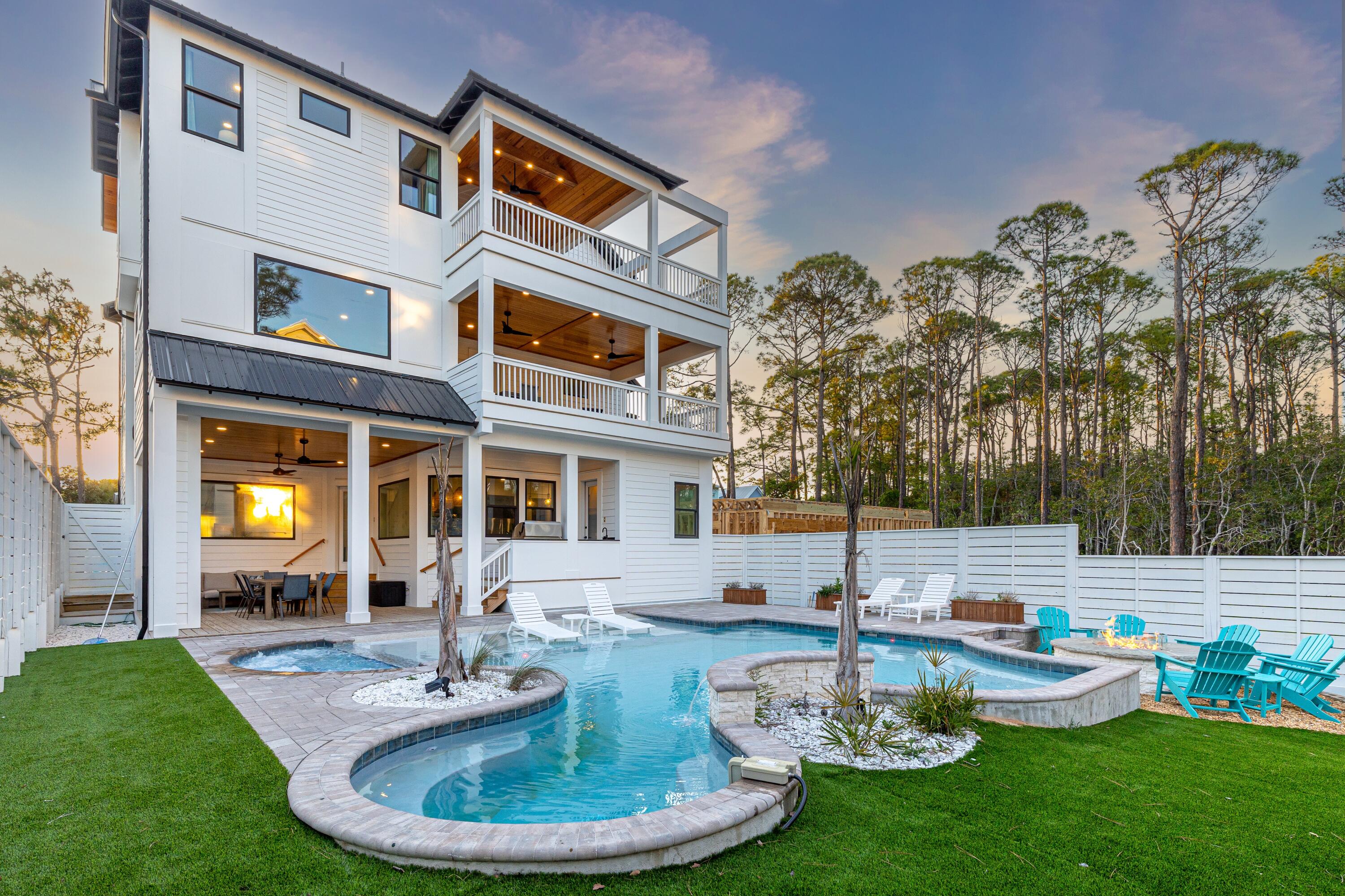 GULF SHORE MANOR - Residential