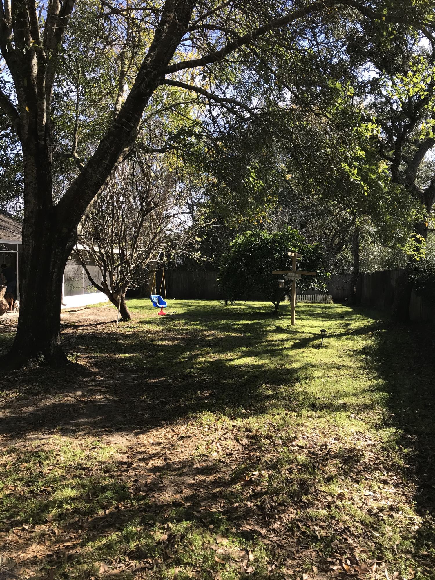 COUNTRY BREEZE ESTATES - Residential