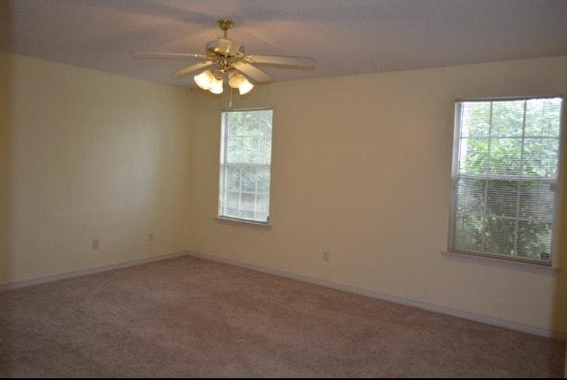 COUNTRY BREEZE ESTATES - Residential