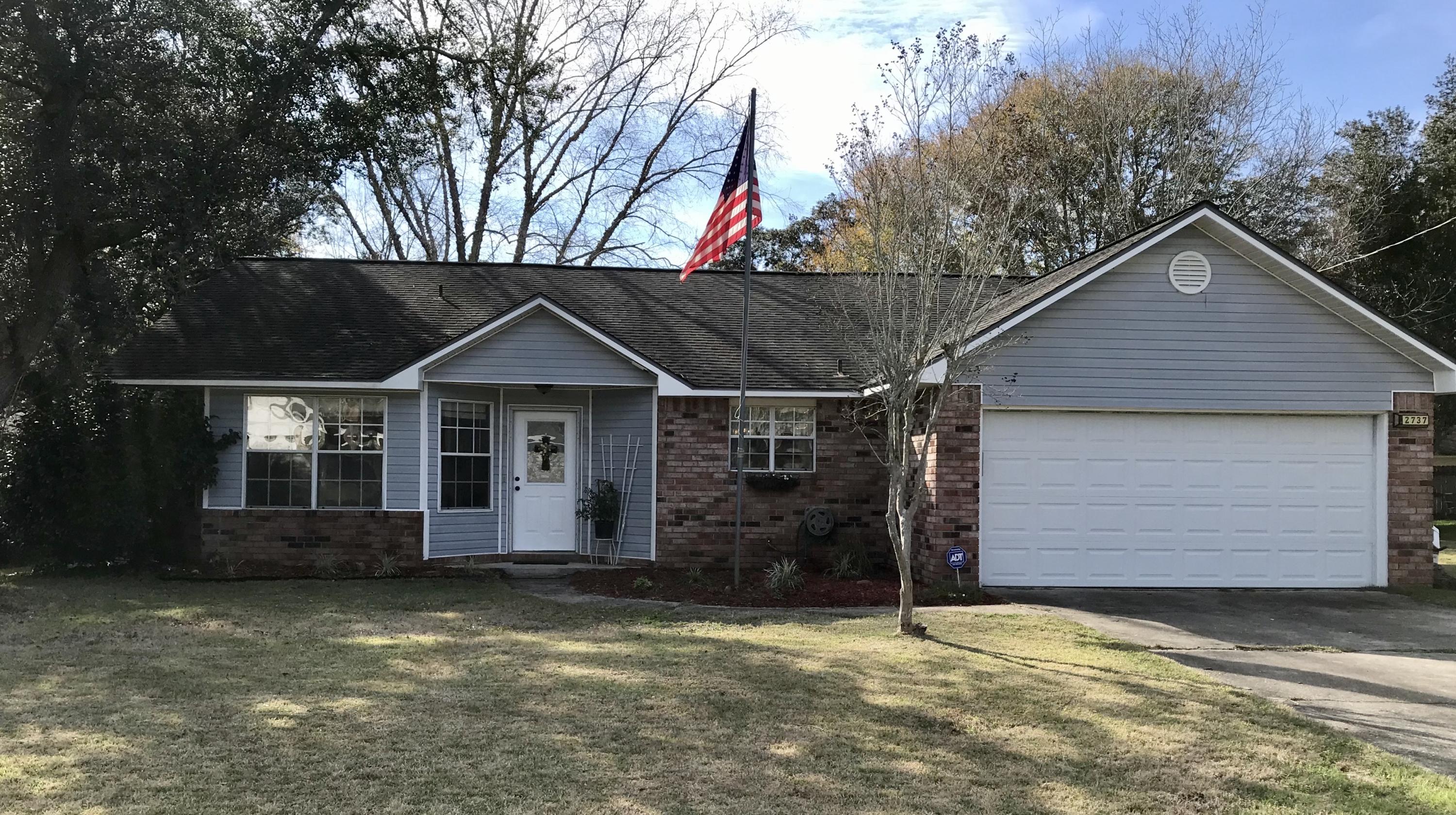 COUNTRY BREEZE ESTATES - Residential