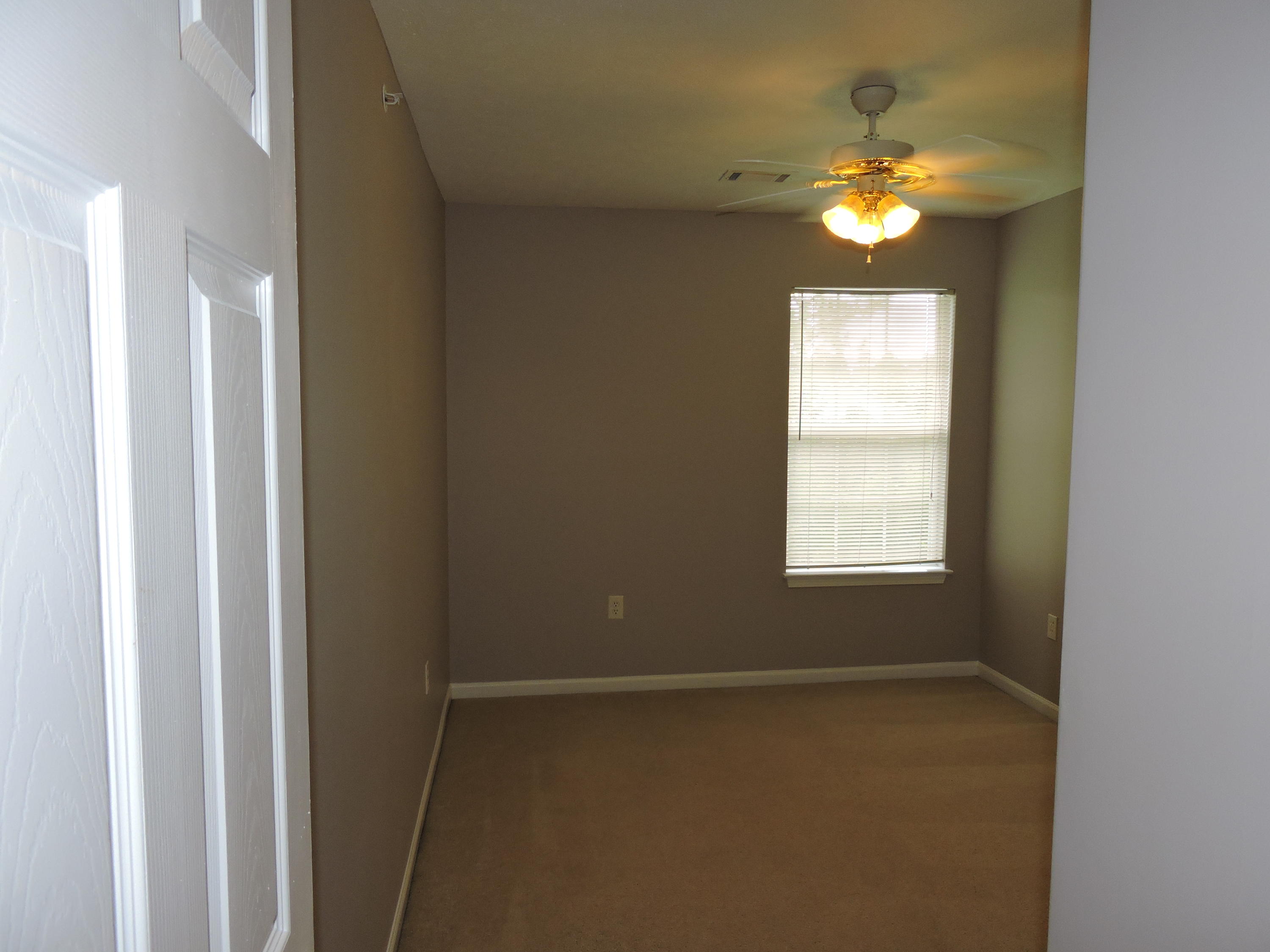 ROLLING PINES - Residential Lease