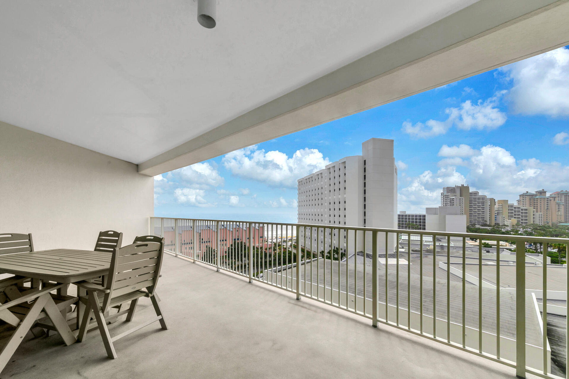 TIDES AT TOPS'L - Residential