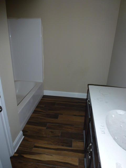 CRESCENT SHORES - Residential