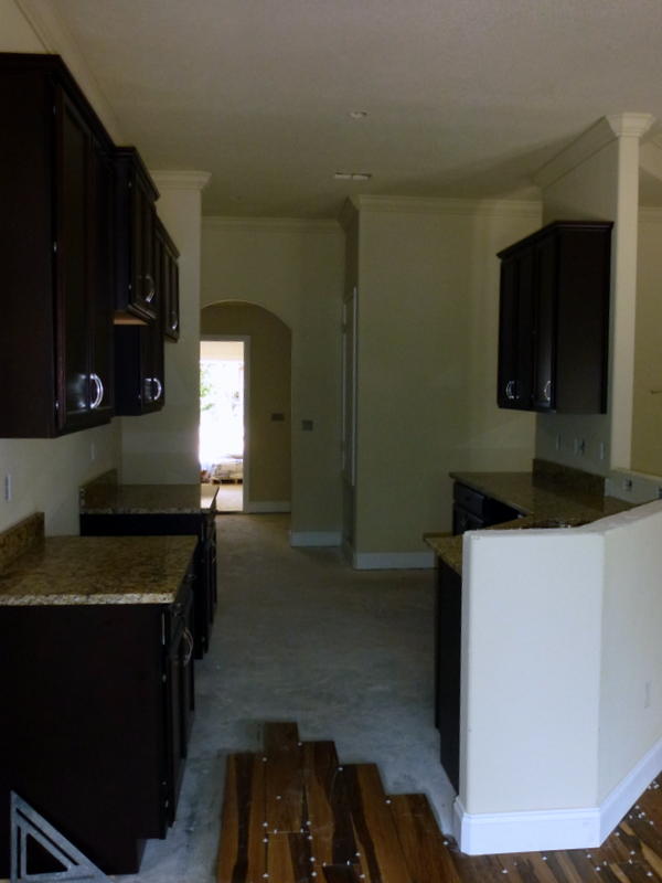 CRESCENT SHORES - Residential