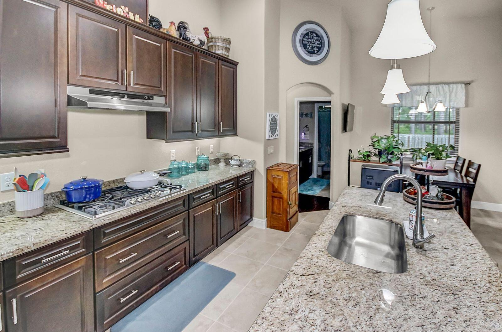 HAMMOCK BAY - Residential