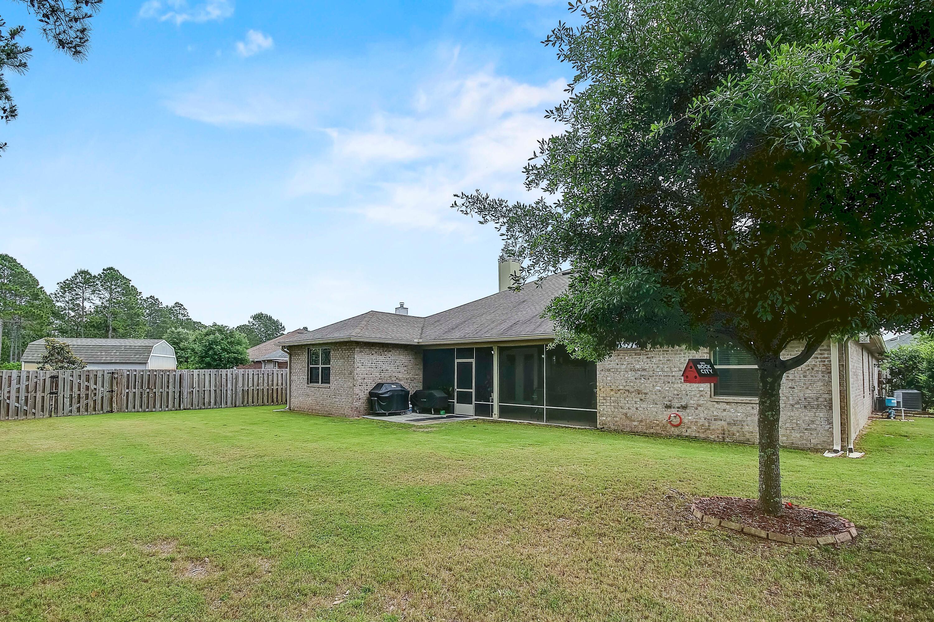 HAMMOCK BAY - Residential