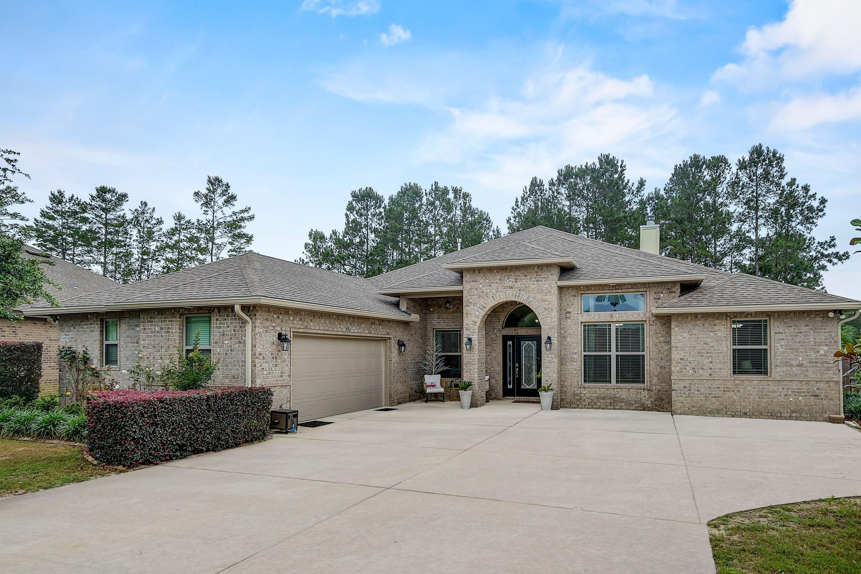 HAMMOCK BAY - Residential