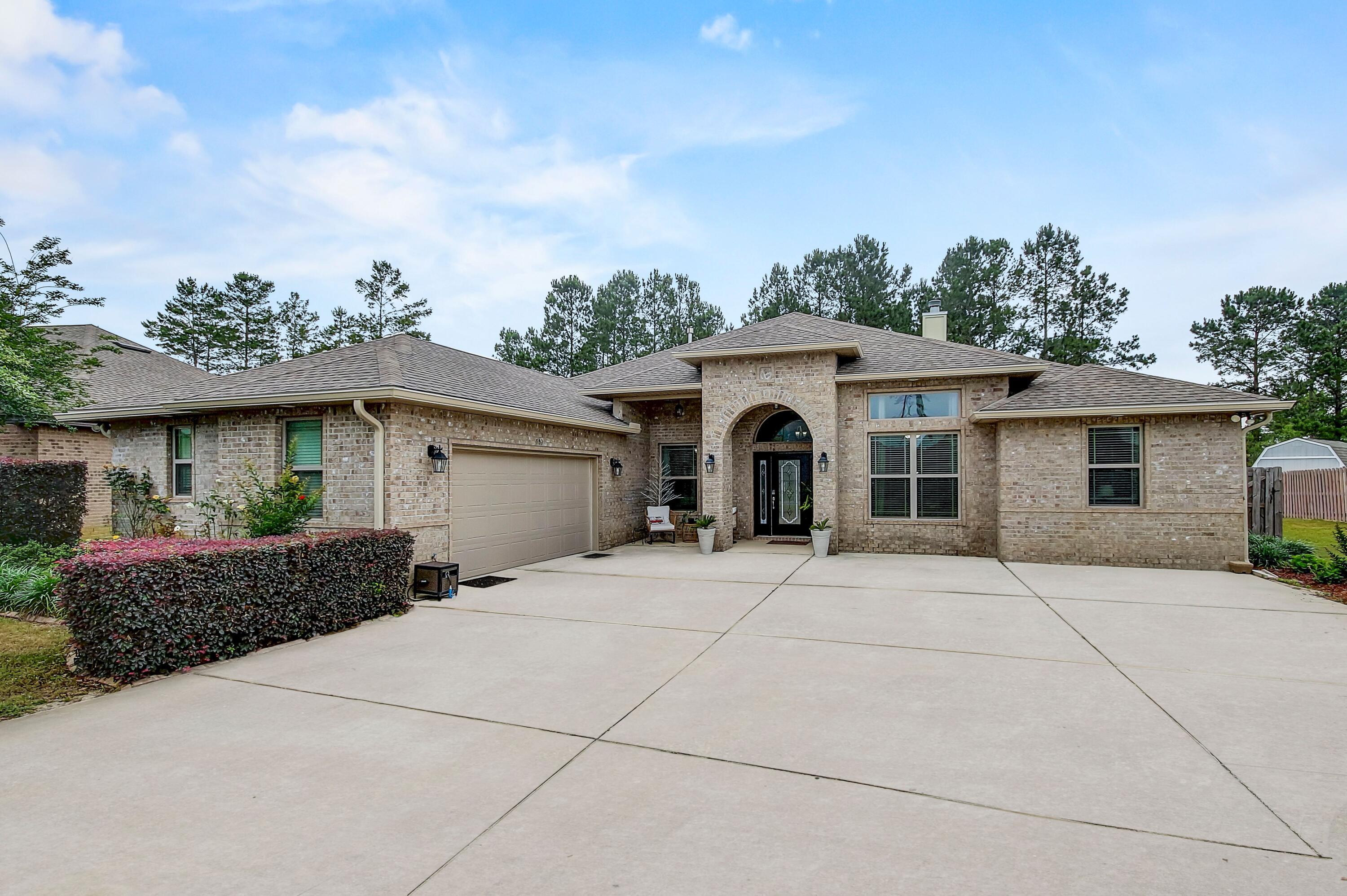 HAMMOCK BAY - Residential