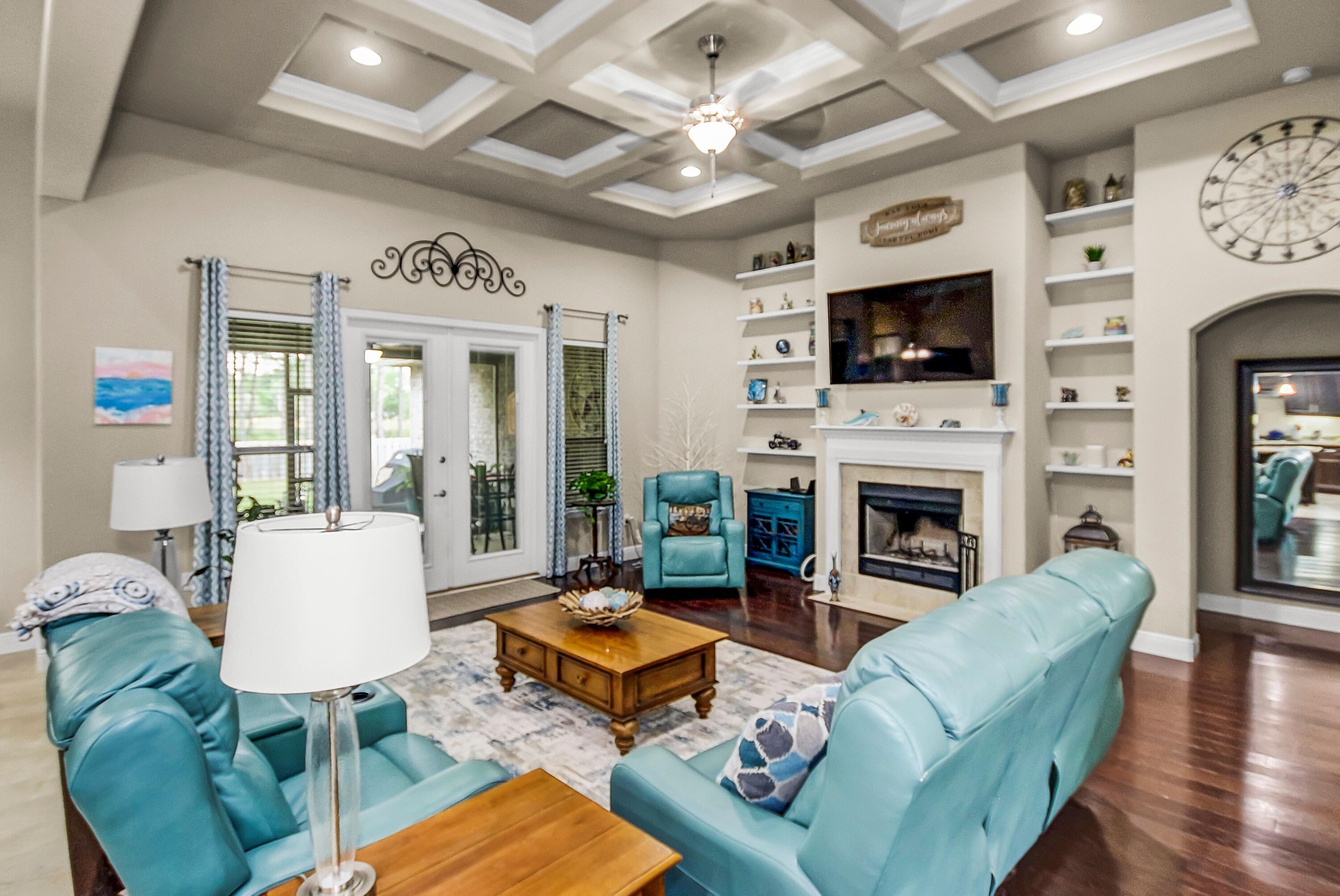 HAMMOCK BAY - Residential