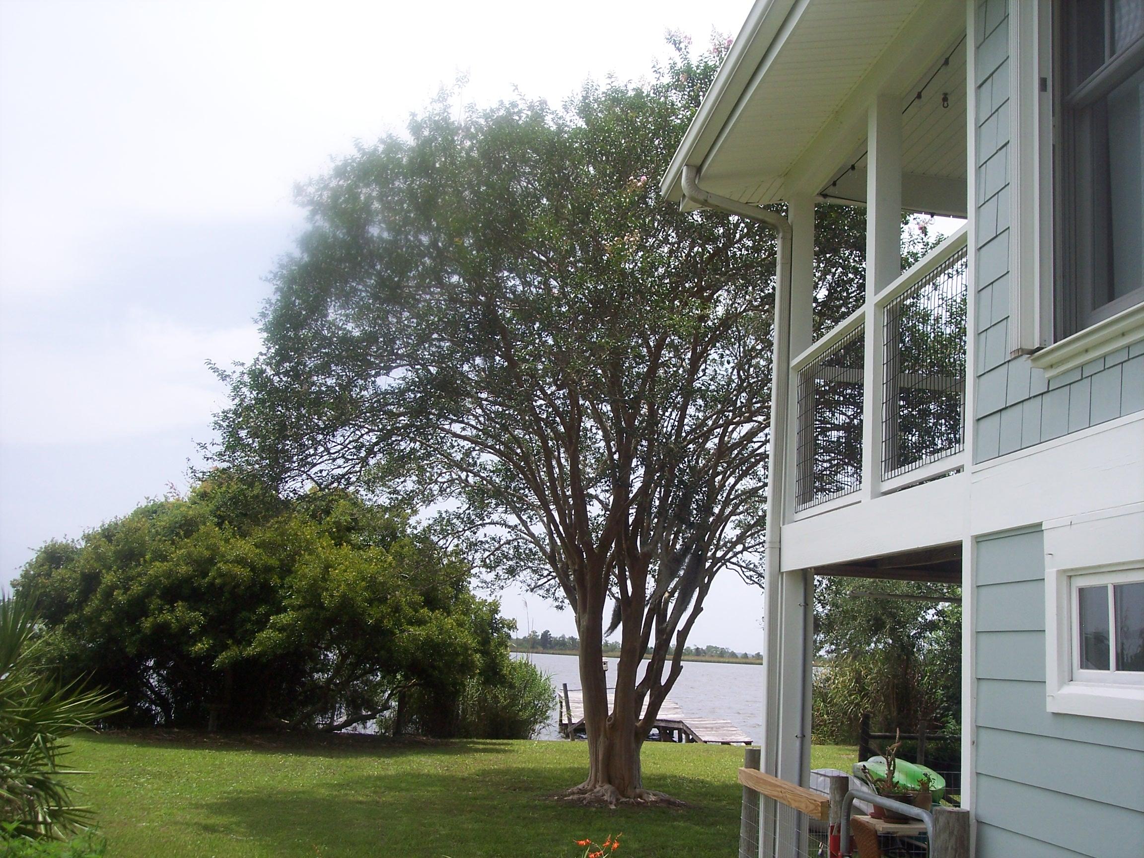 TWIN OAKS 1ST ADDN - Residential