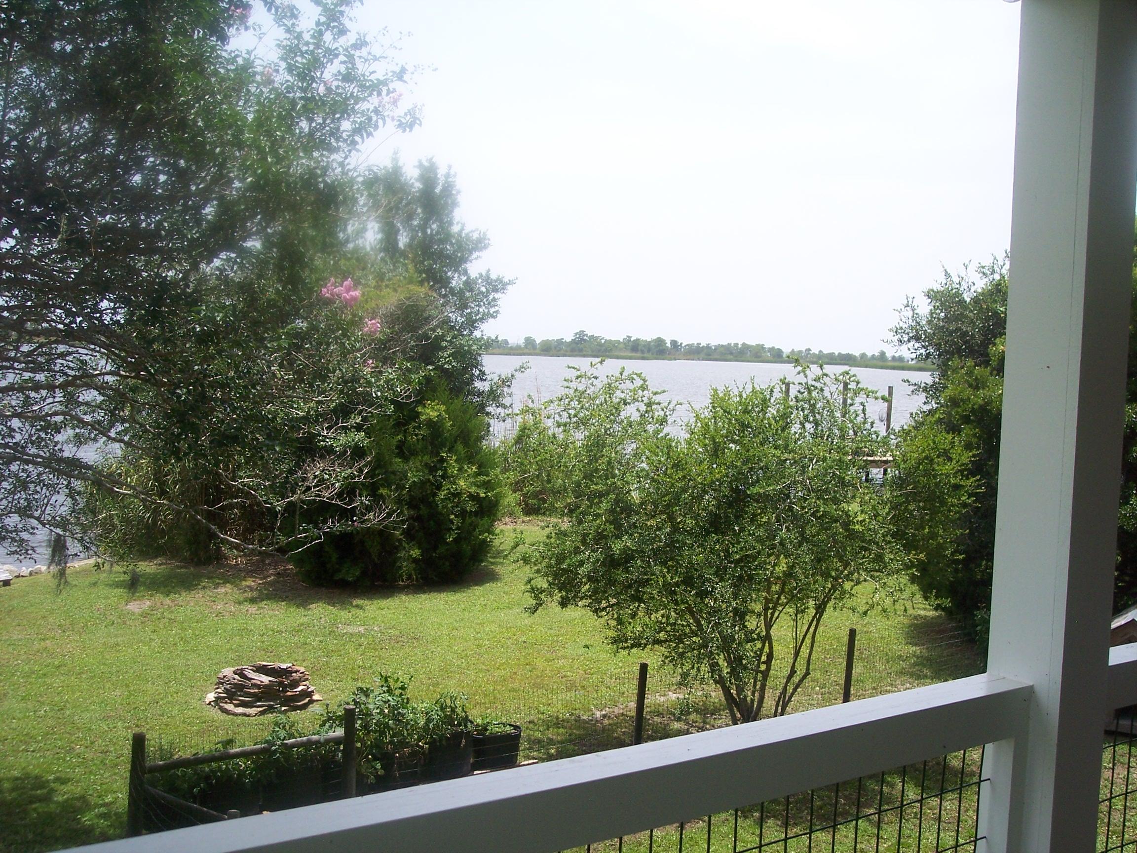 TWIN OAKS 1ST ADDN - Residential