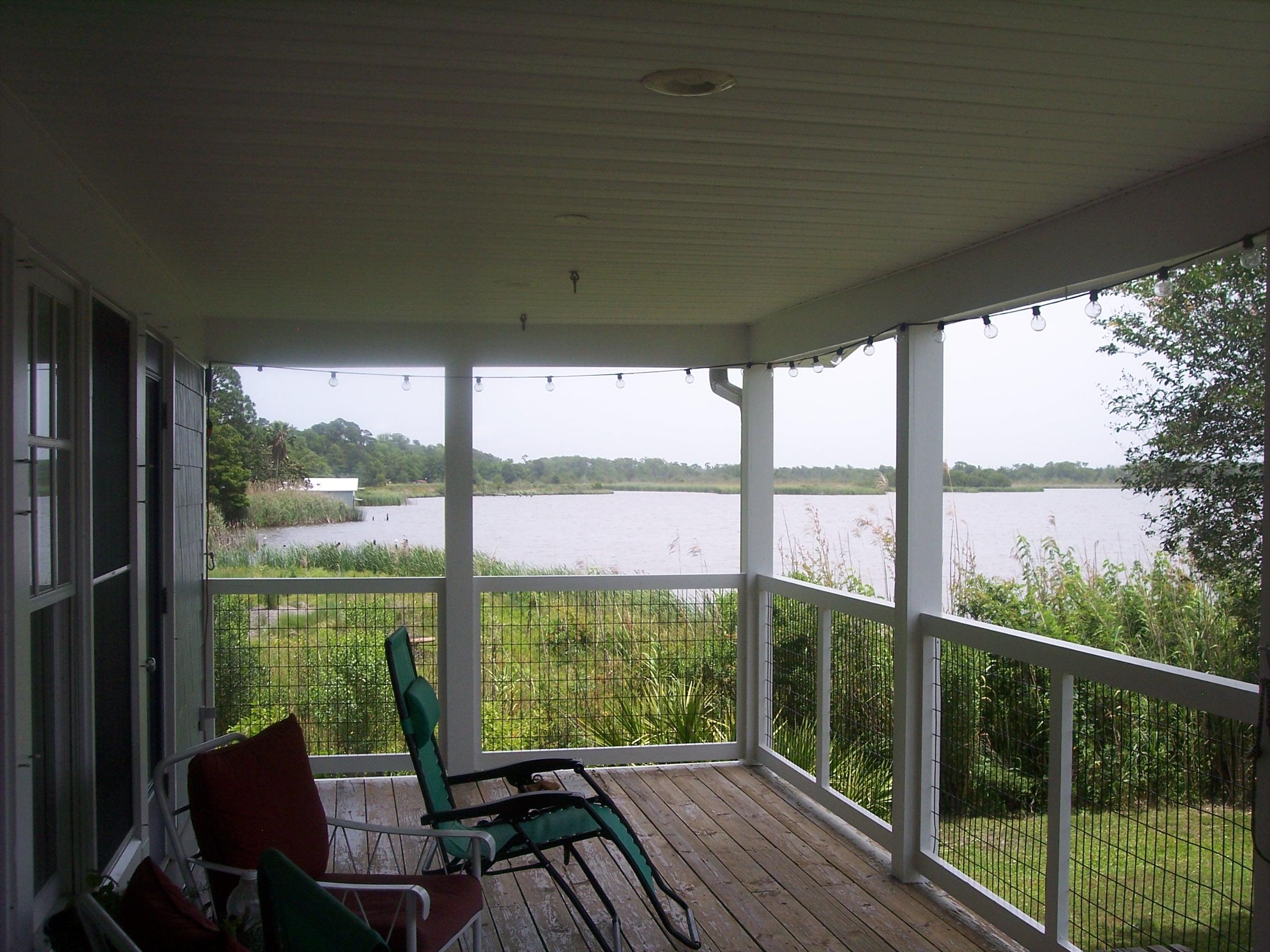 TWIN OAKS 1ST ADDN - Residential