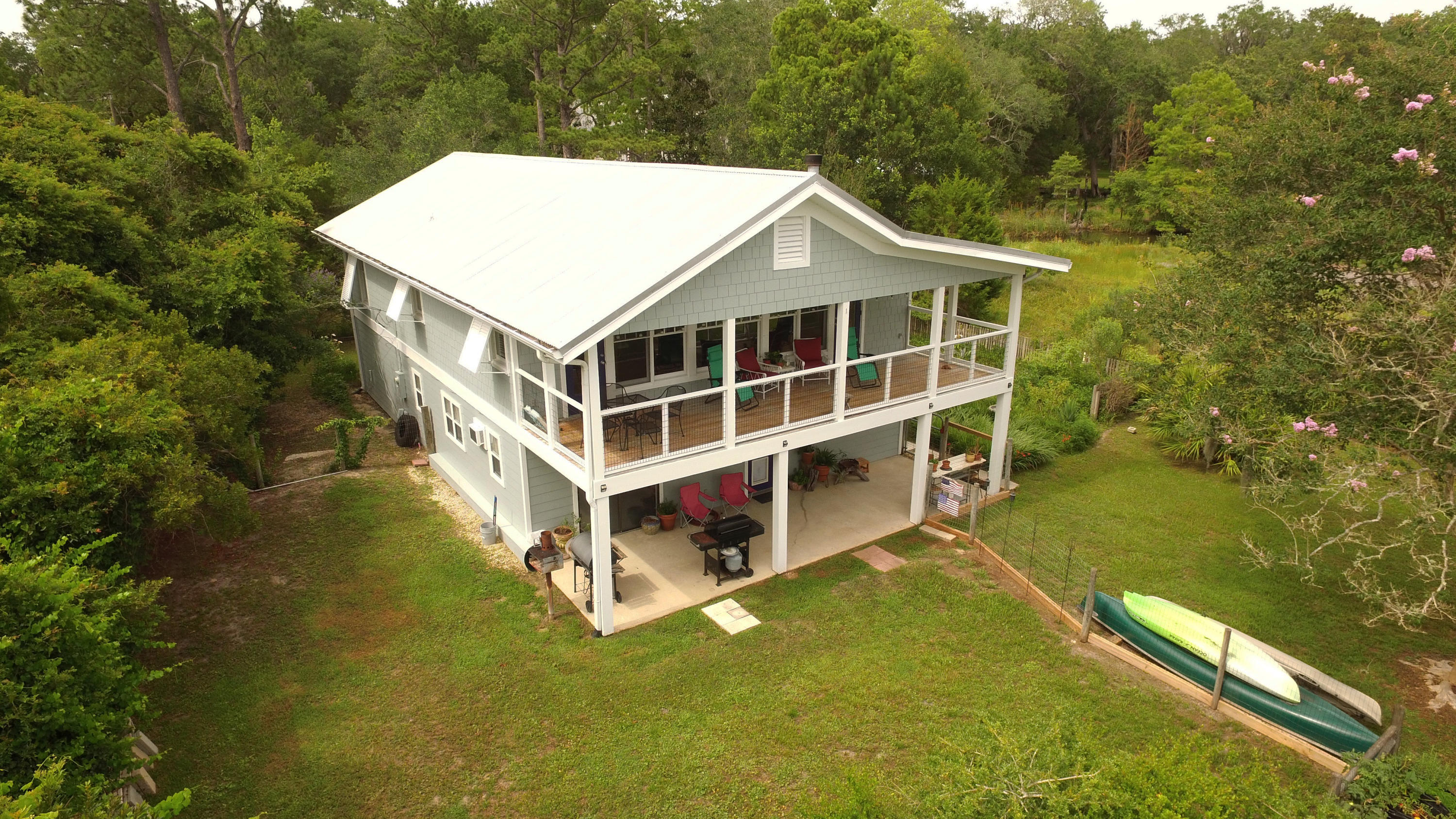 TWIN OAKS 1ST ADDN - Residential