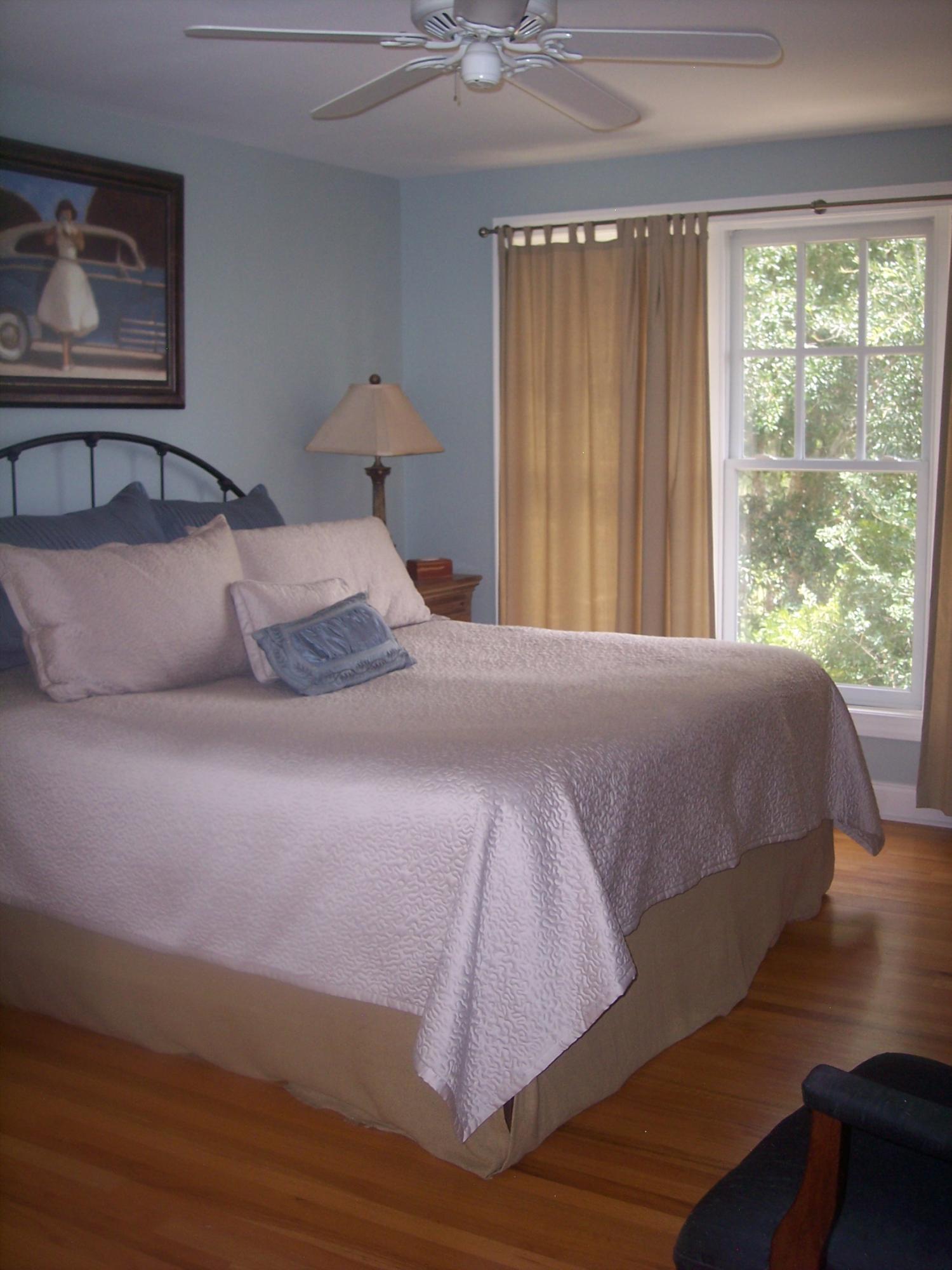 TWIN OAKS 1ST ADDN - Residential