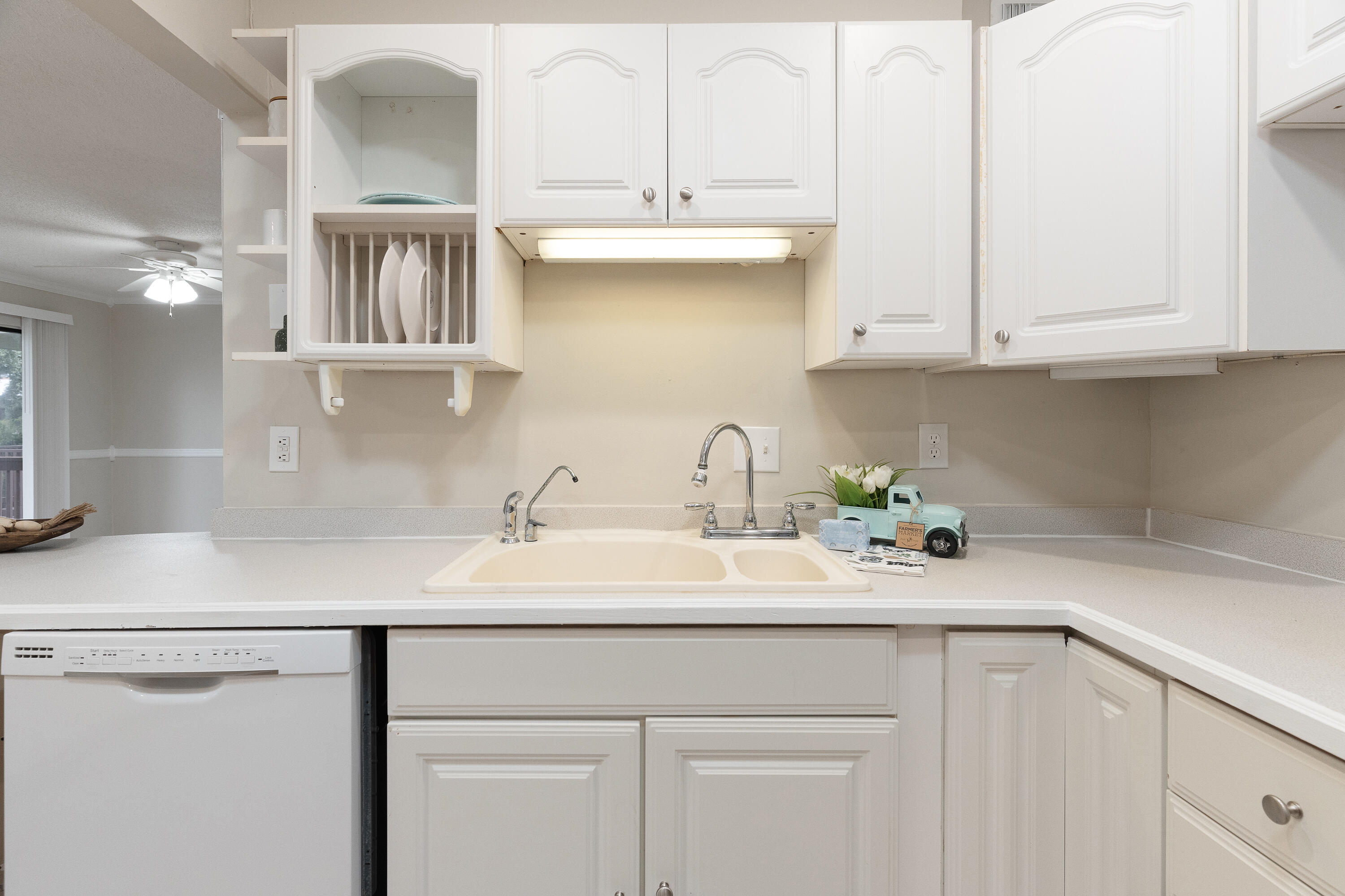 FOUNTAINHEAD CONDO - Residential