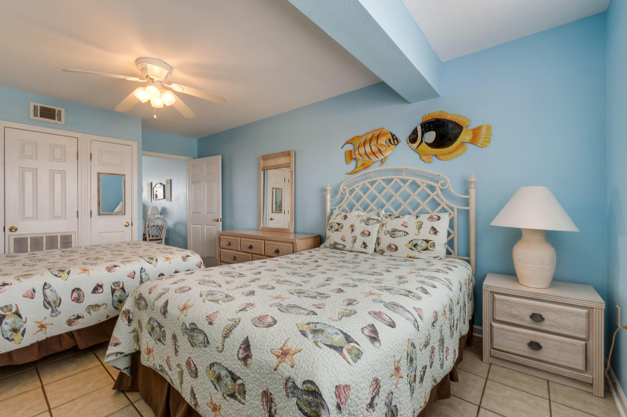 TROPICAL ISLE CONDO - Residential