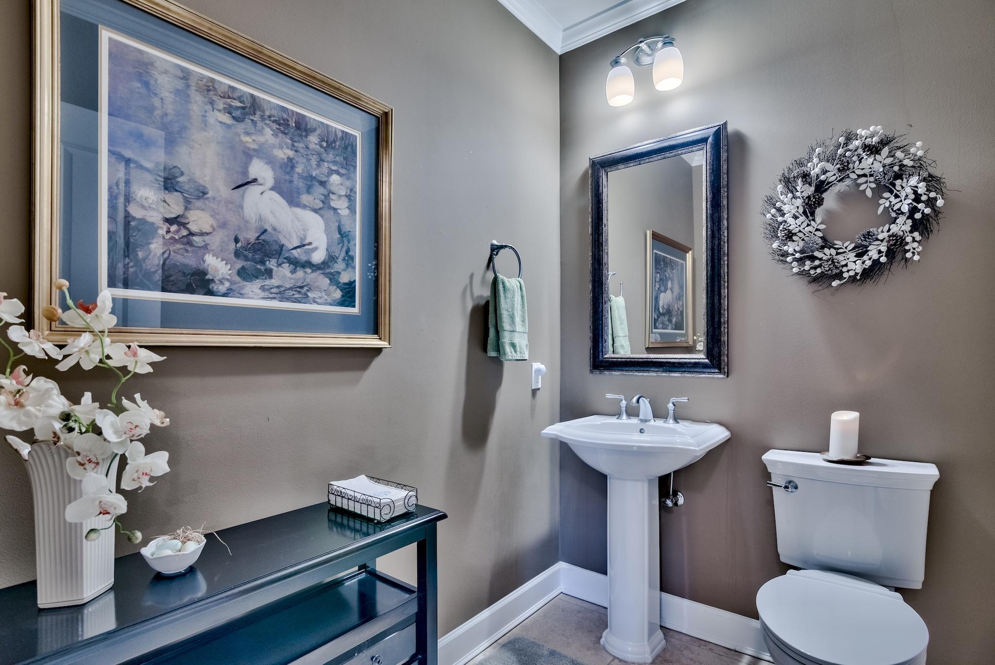 ONE WATER PLACE - Residential