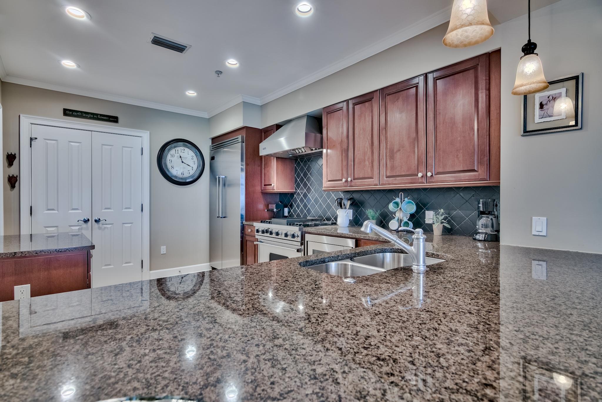 ONE WATER PLACE - Residential