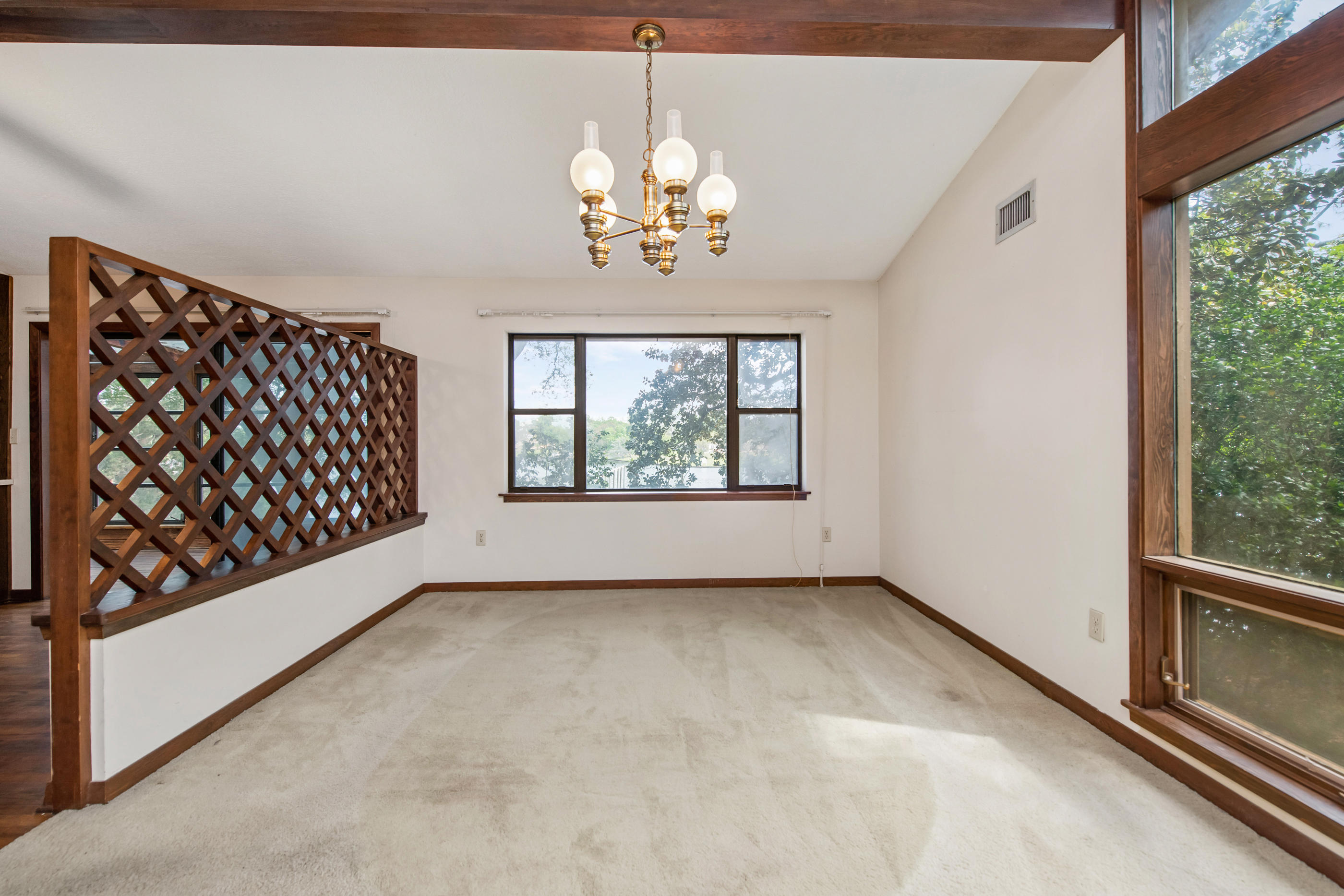 BAYOU WOODS 4TH ADDN LOT 9 - Residential