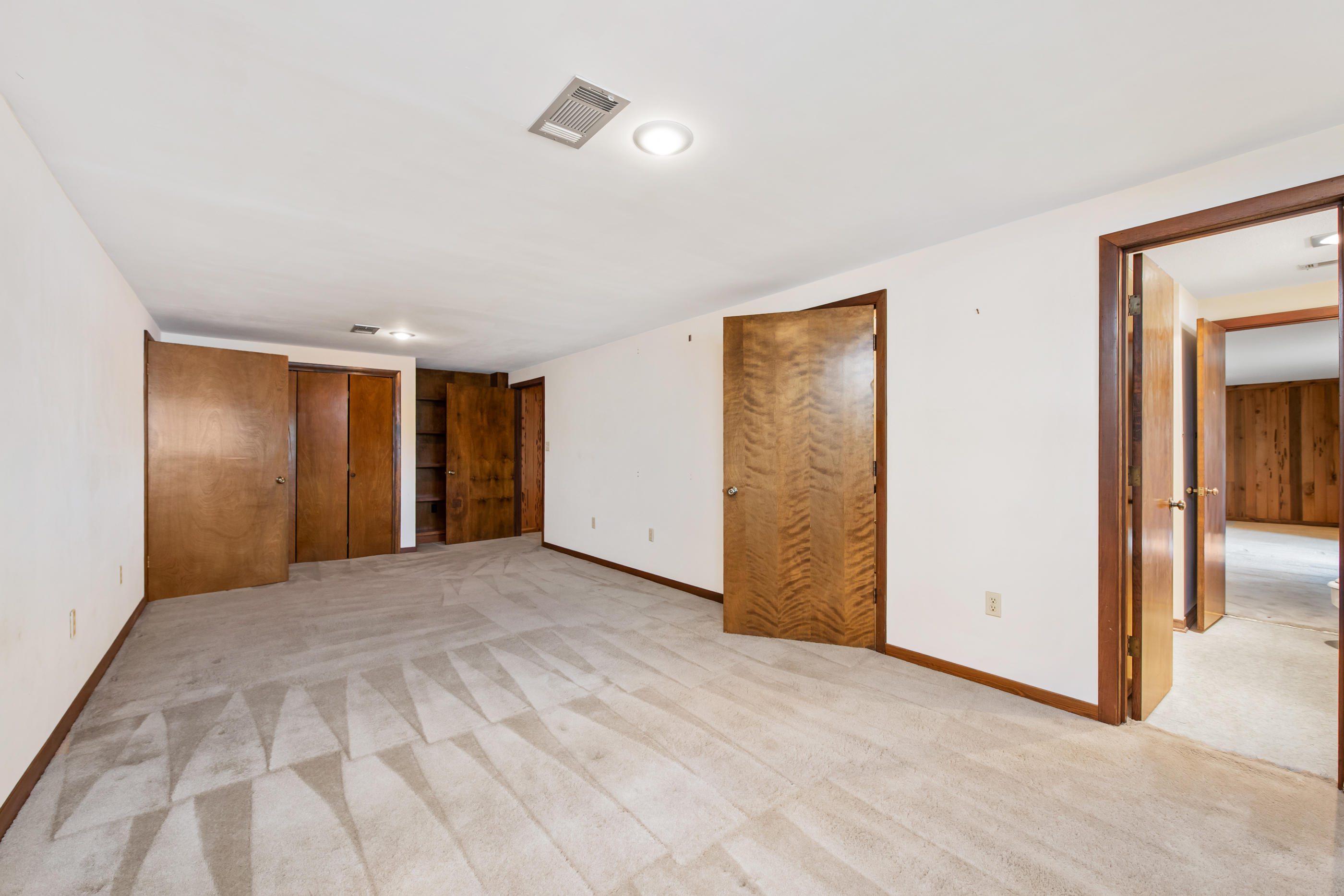 BAYOU WOODS 4TH ADDN LOT 9 - Residential