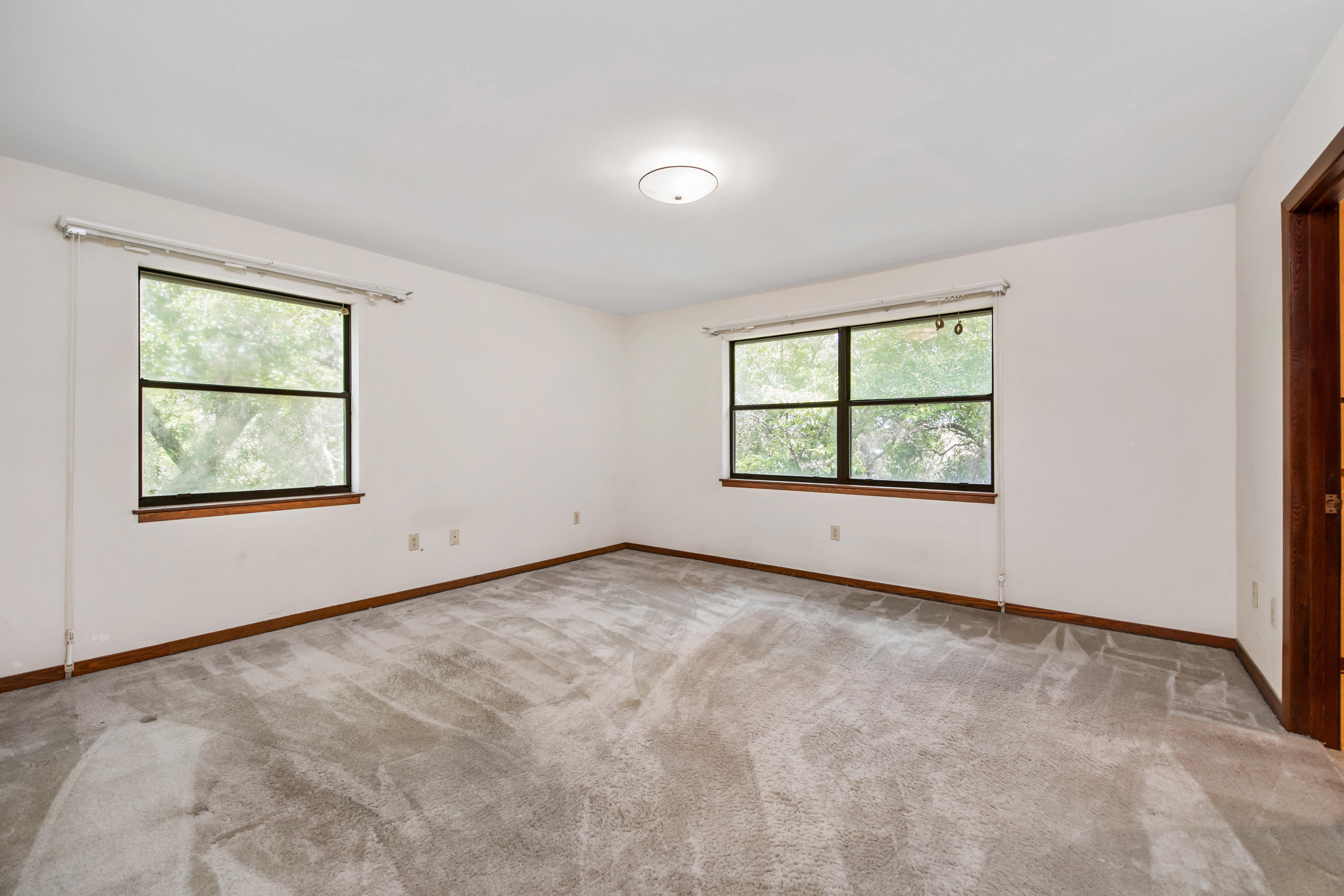 BAYOU WOODS 4TH ADDN LOT 9 - Residential