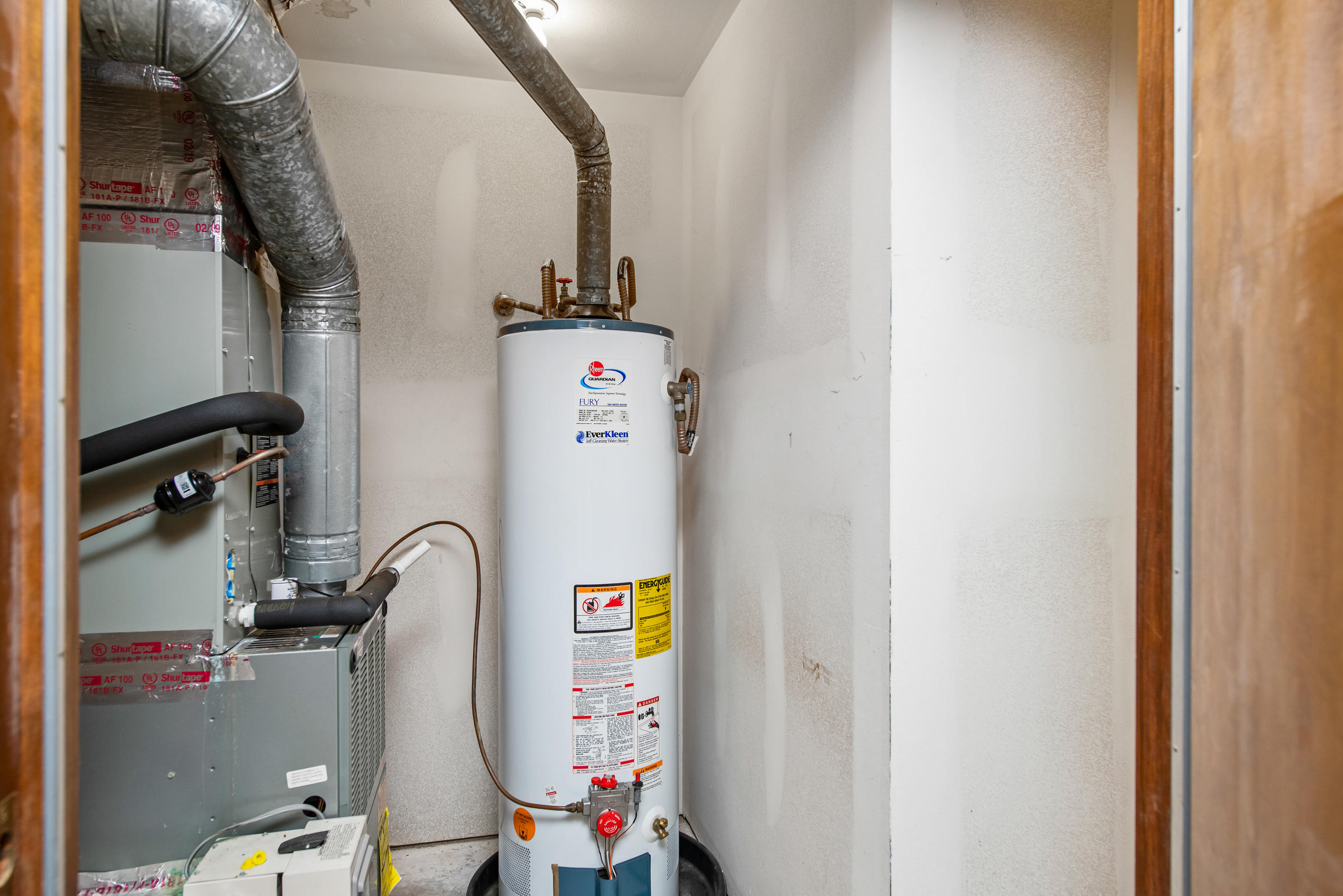 BAYOU WOODS 4TH ADDN LOT 9 - Residential