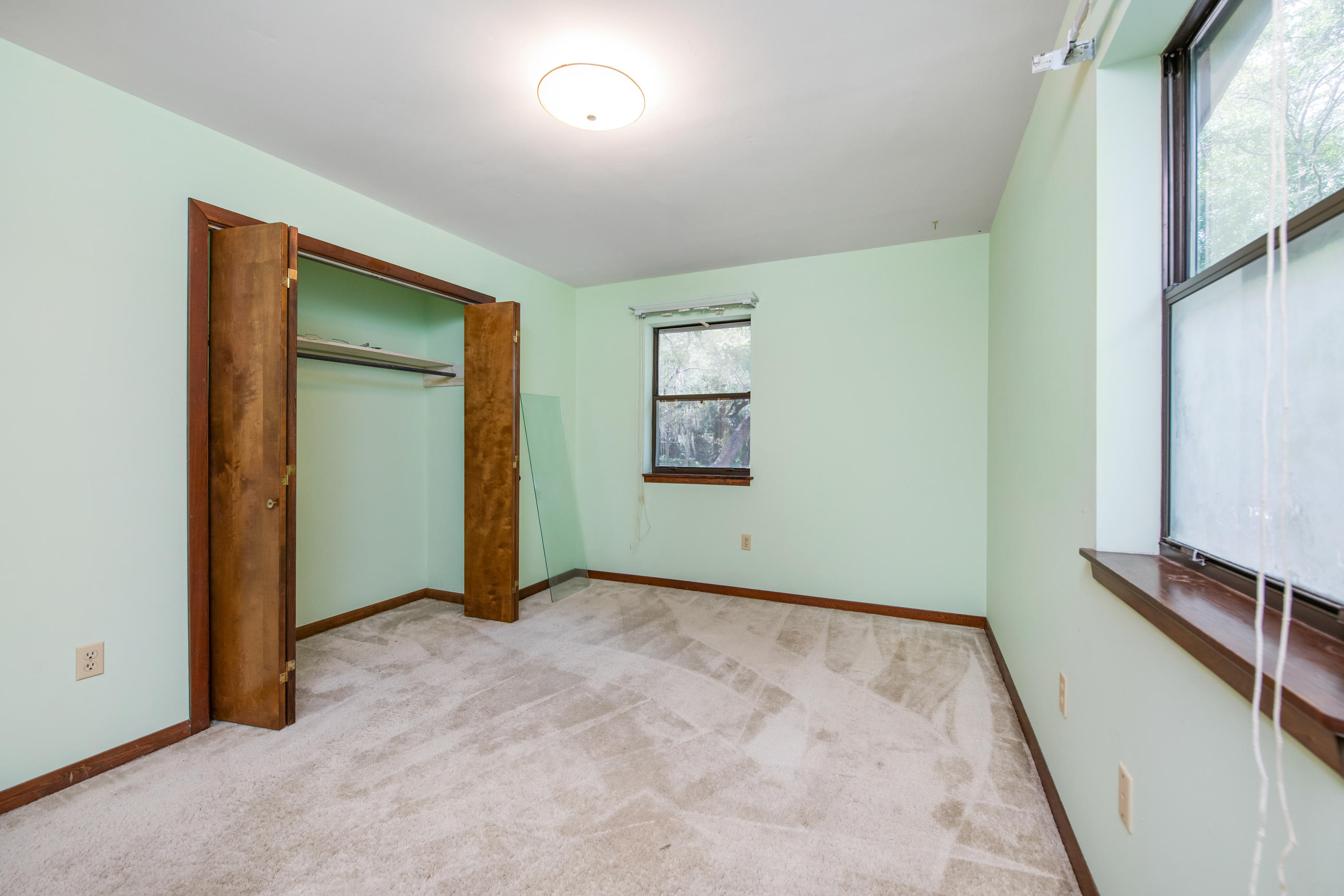 BAYOU WOODS 4TH ADDN LOT 9 - Residential