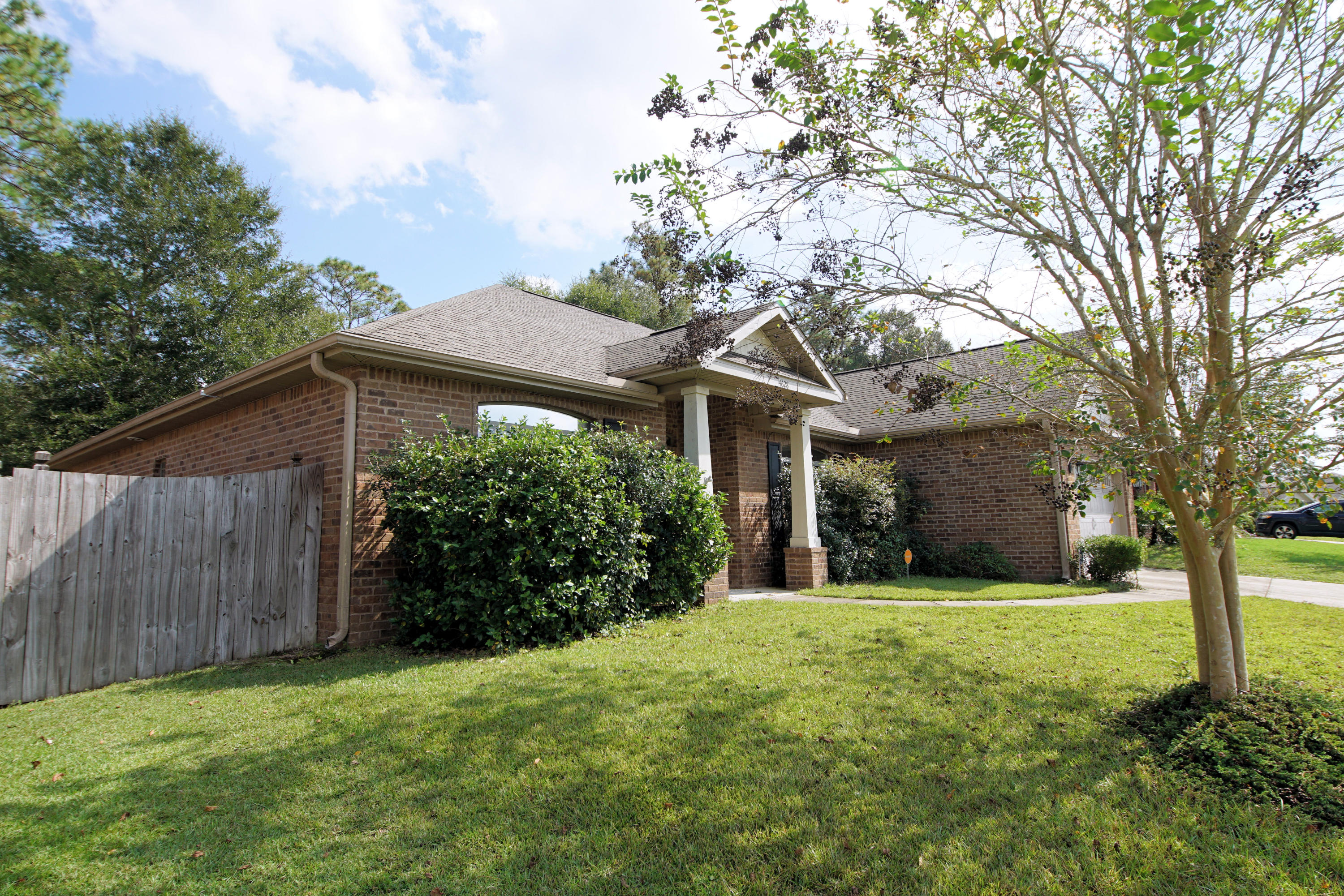 DUGGAN POND ESTATES - Residential