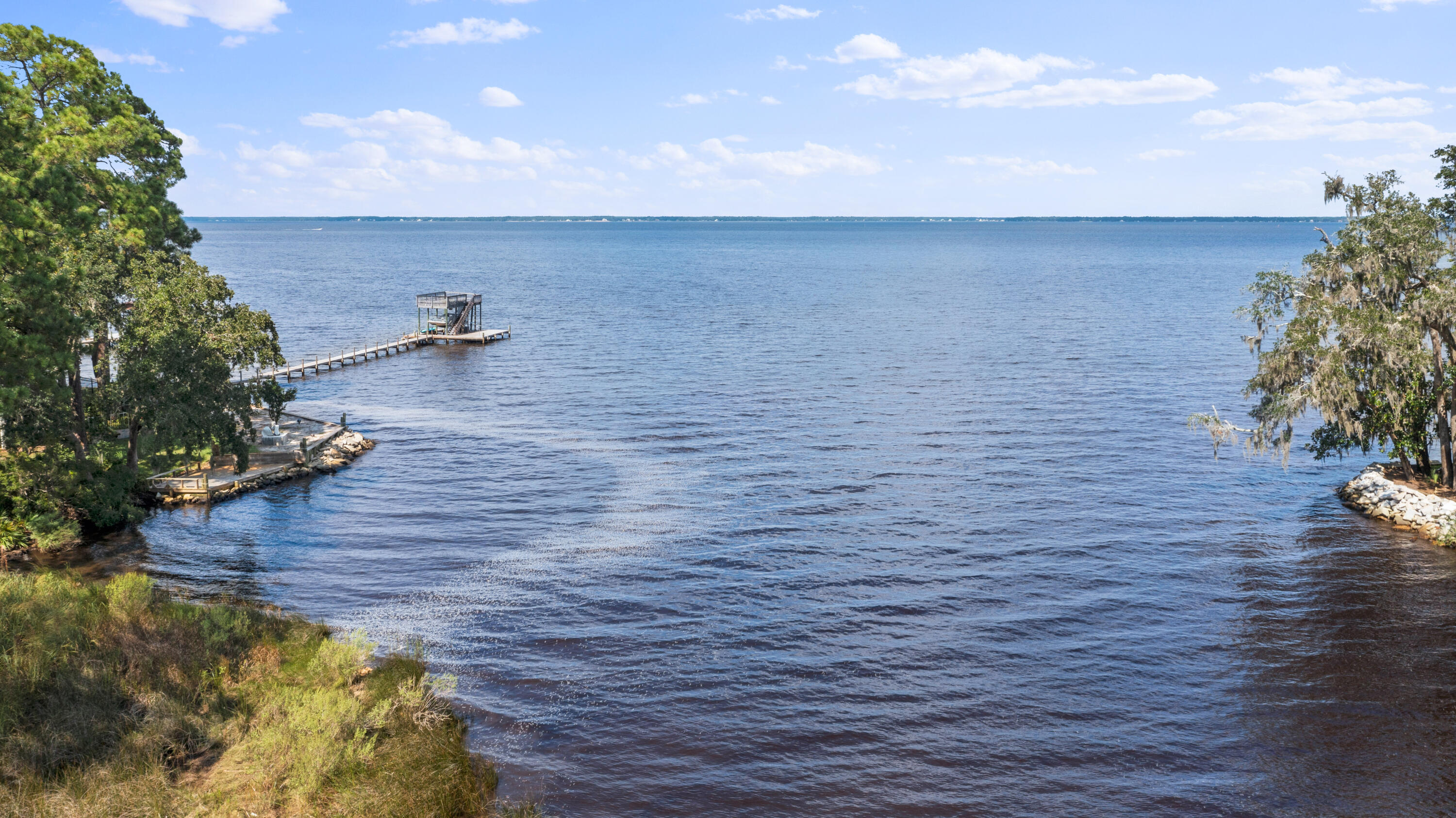 EDEN BAY ESTATES - Land