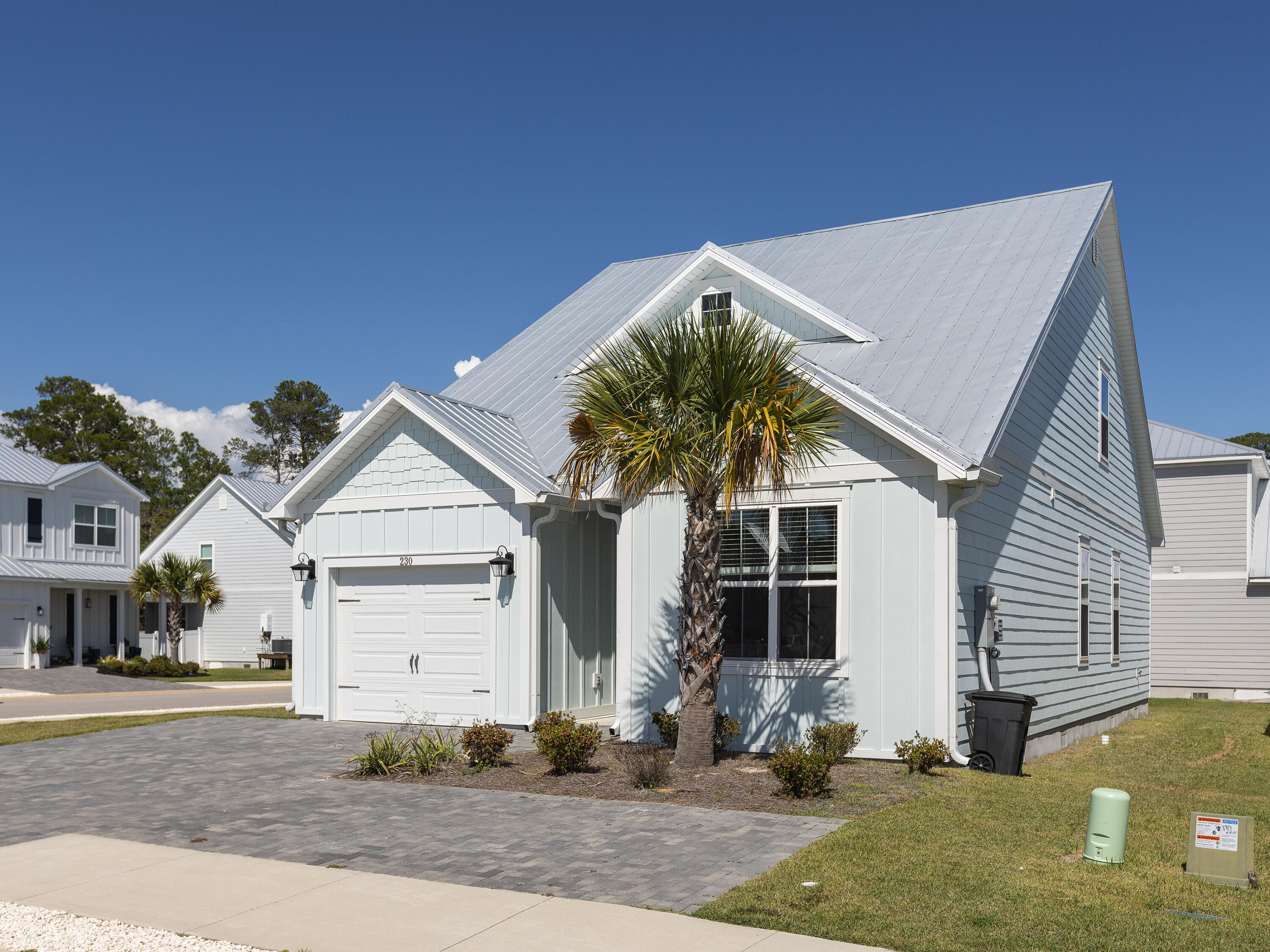 Daxton on the Bay - Residential Lease
