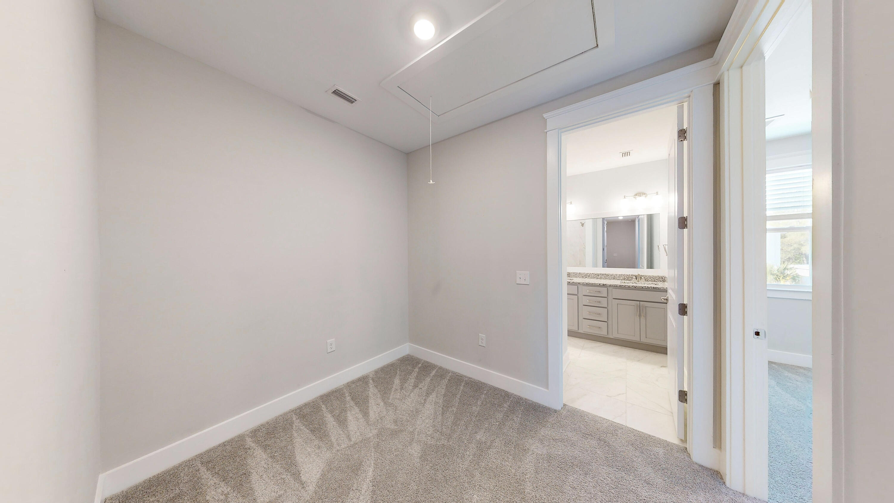 Daxton on the Bay - Residential Lease