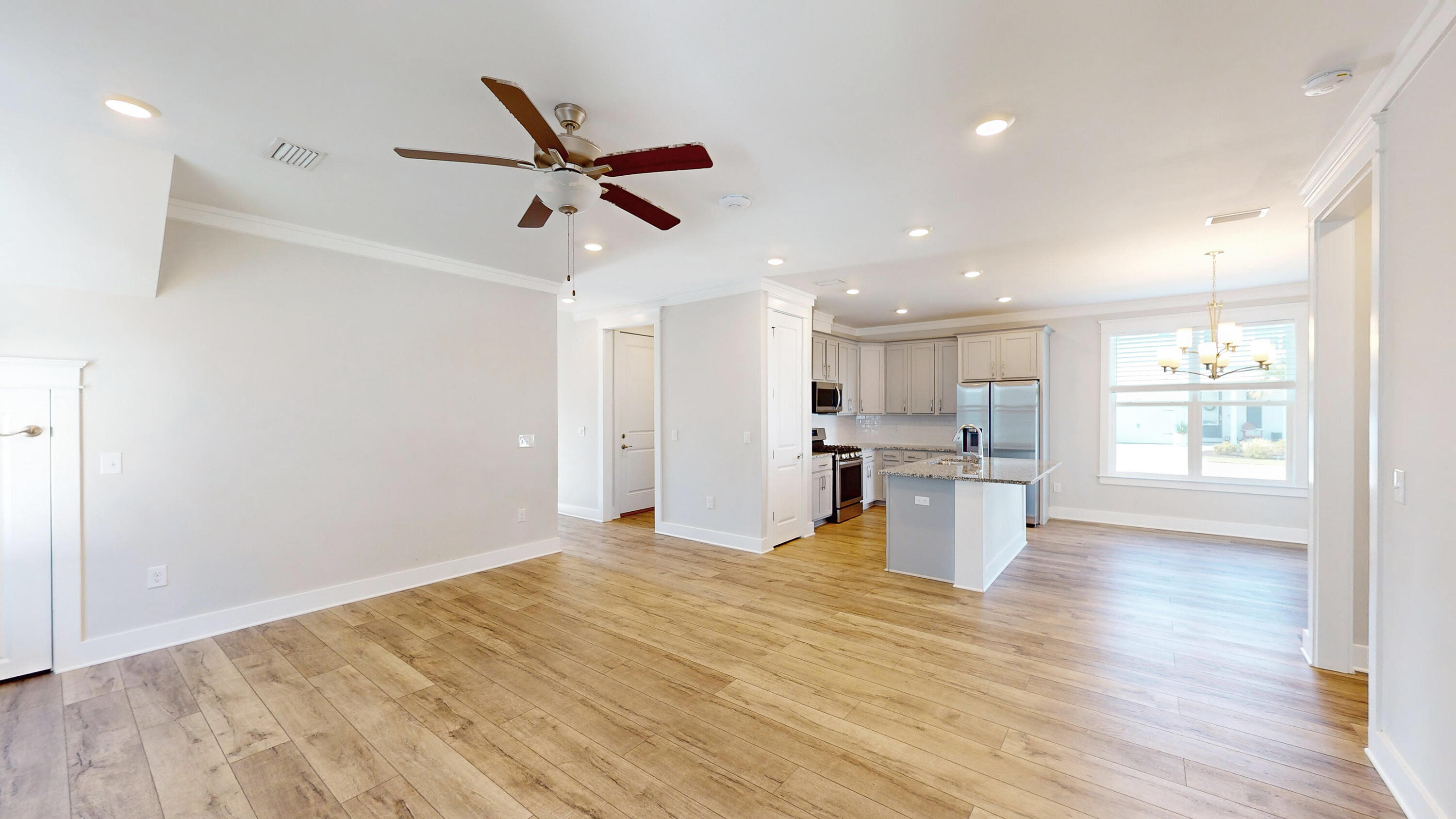 Daxton on the Bay - Residential Lease