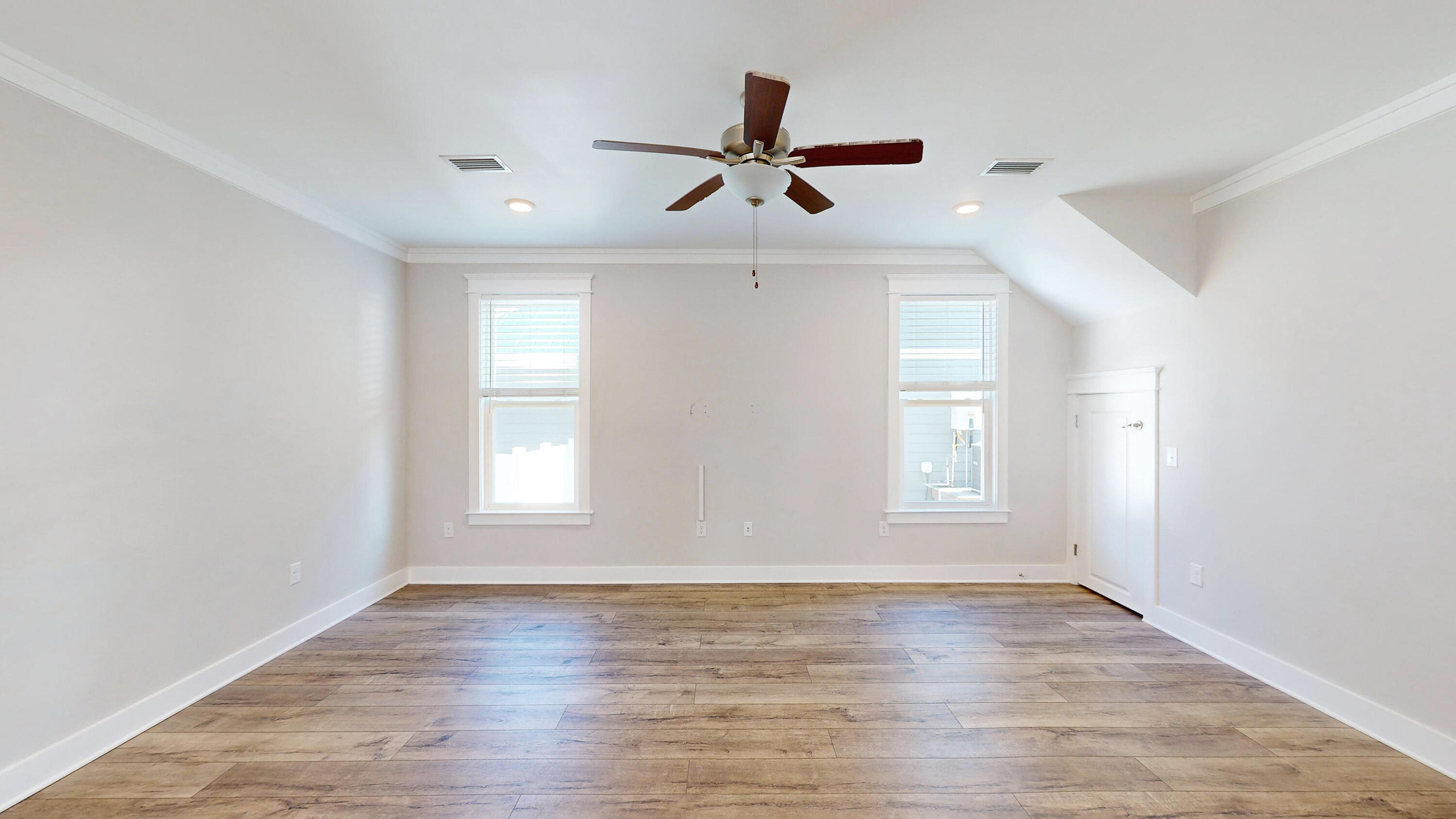 Daxton on the Bay - Residential Lease