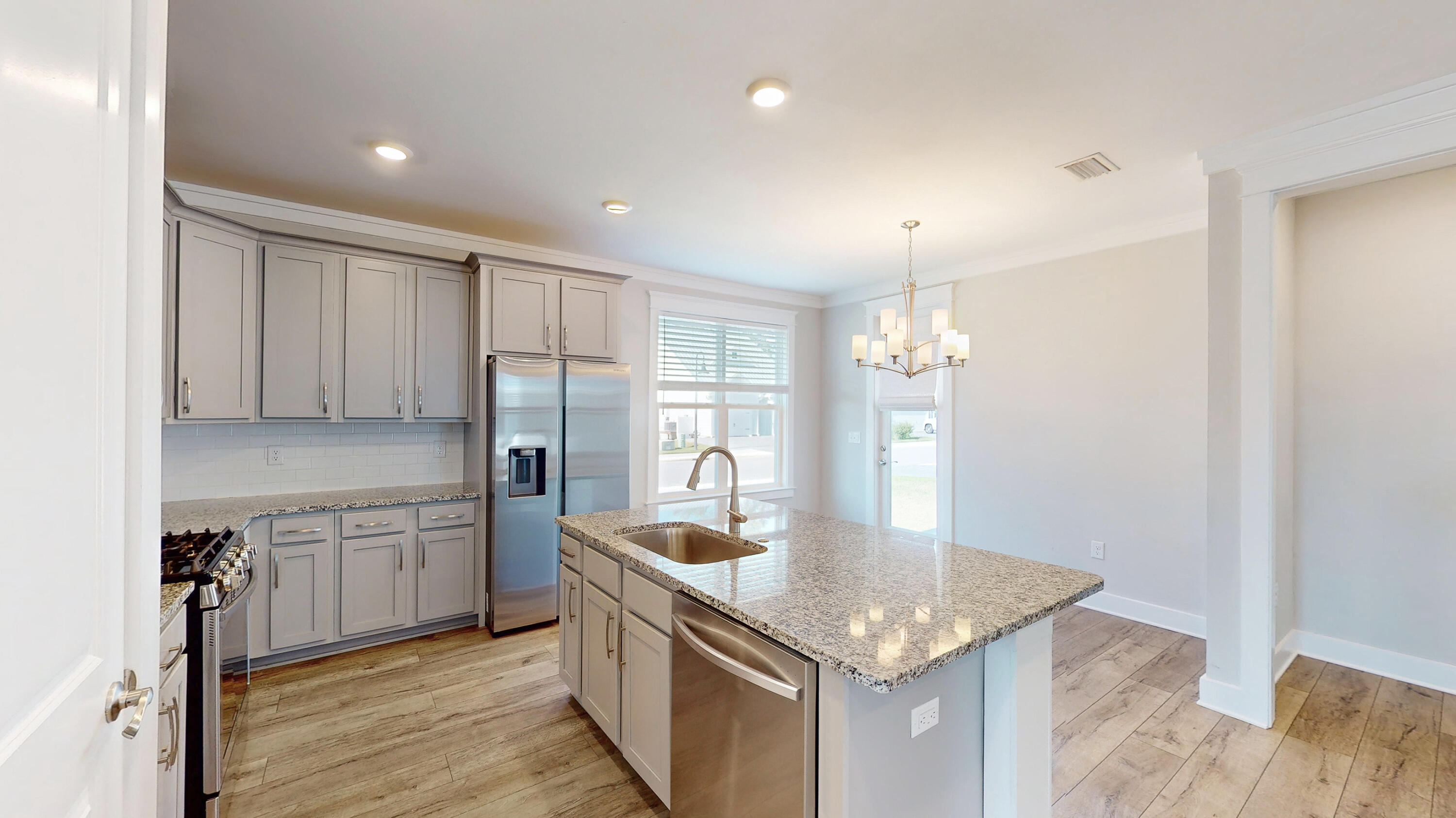 Daxton on the Bay - Residential Lease