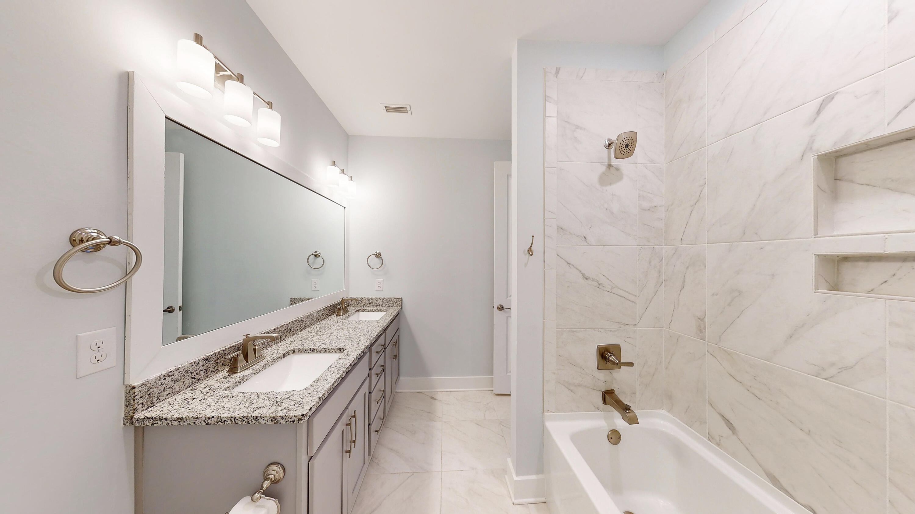 Daxton on the Bay - Residential Lease