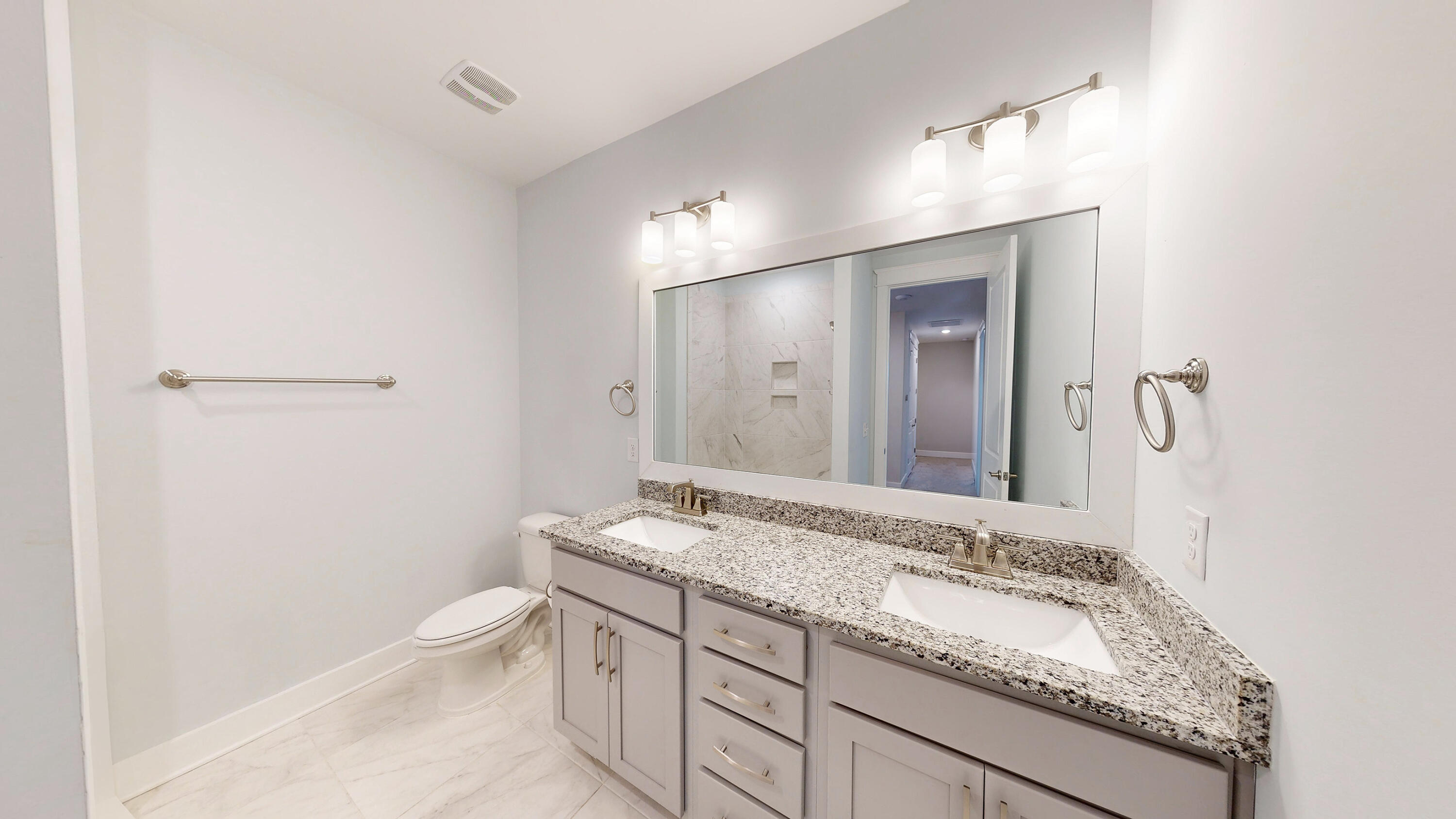 Daxton on the Bay - Residential Lease