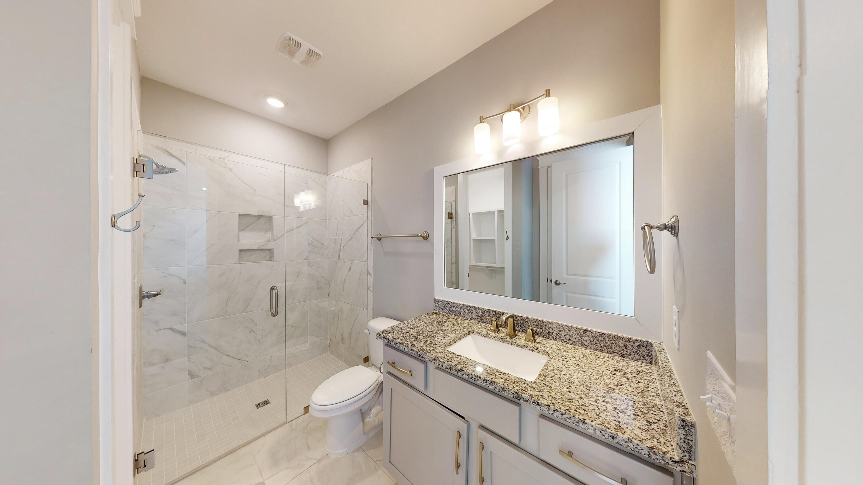 Daxton on the Bay - Residential Lease