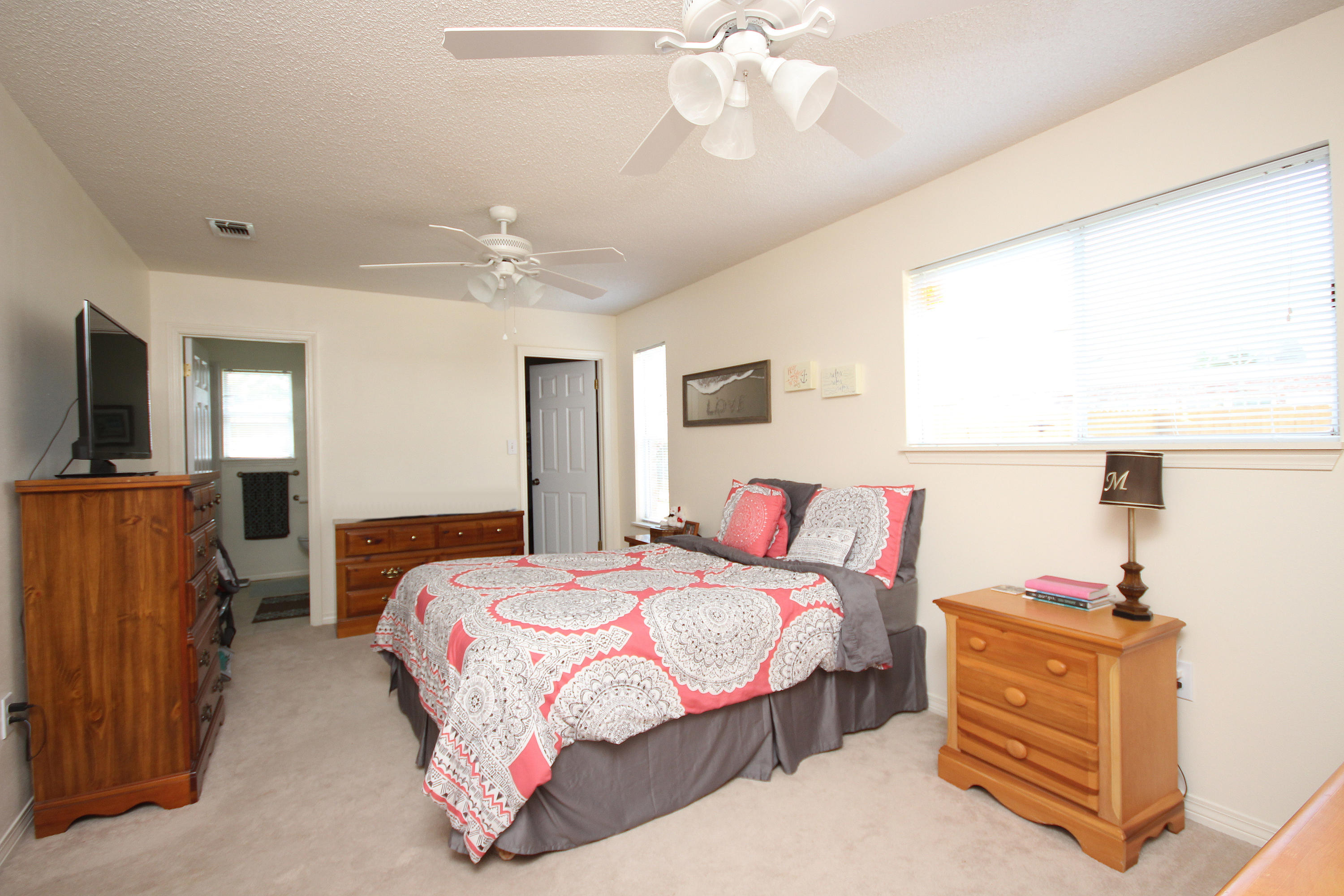 BAYOU POQUITO - Residential