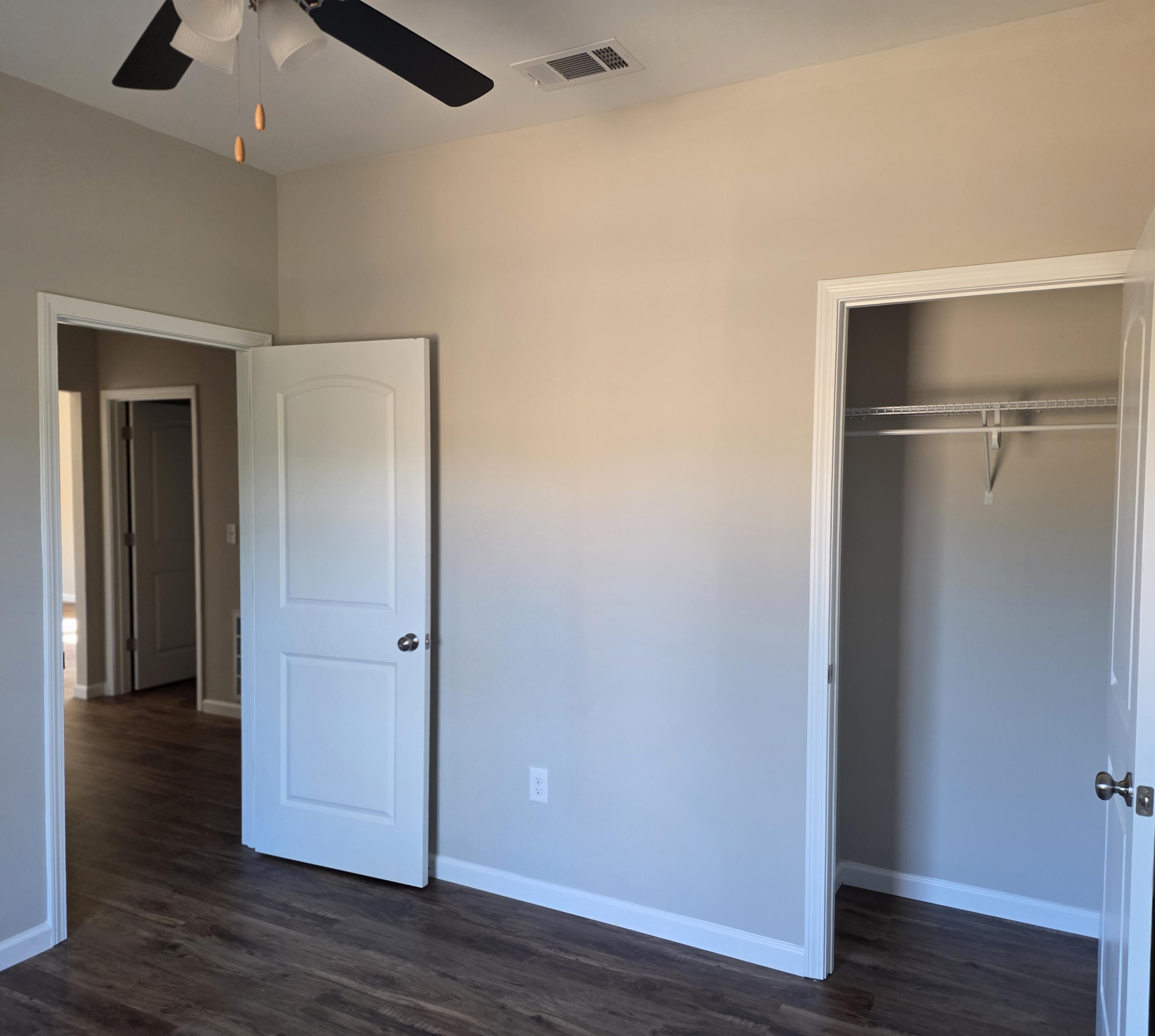 OAKWOOD HILLS UNIT 1 - Residential