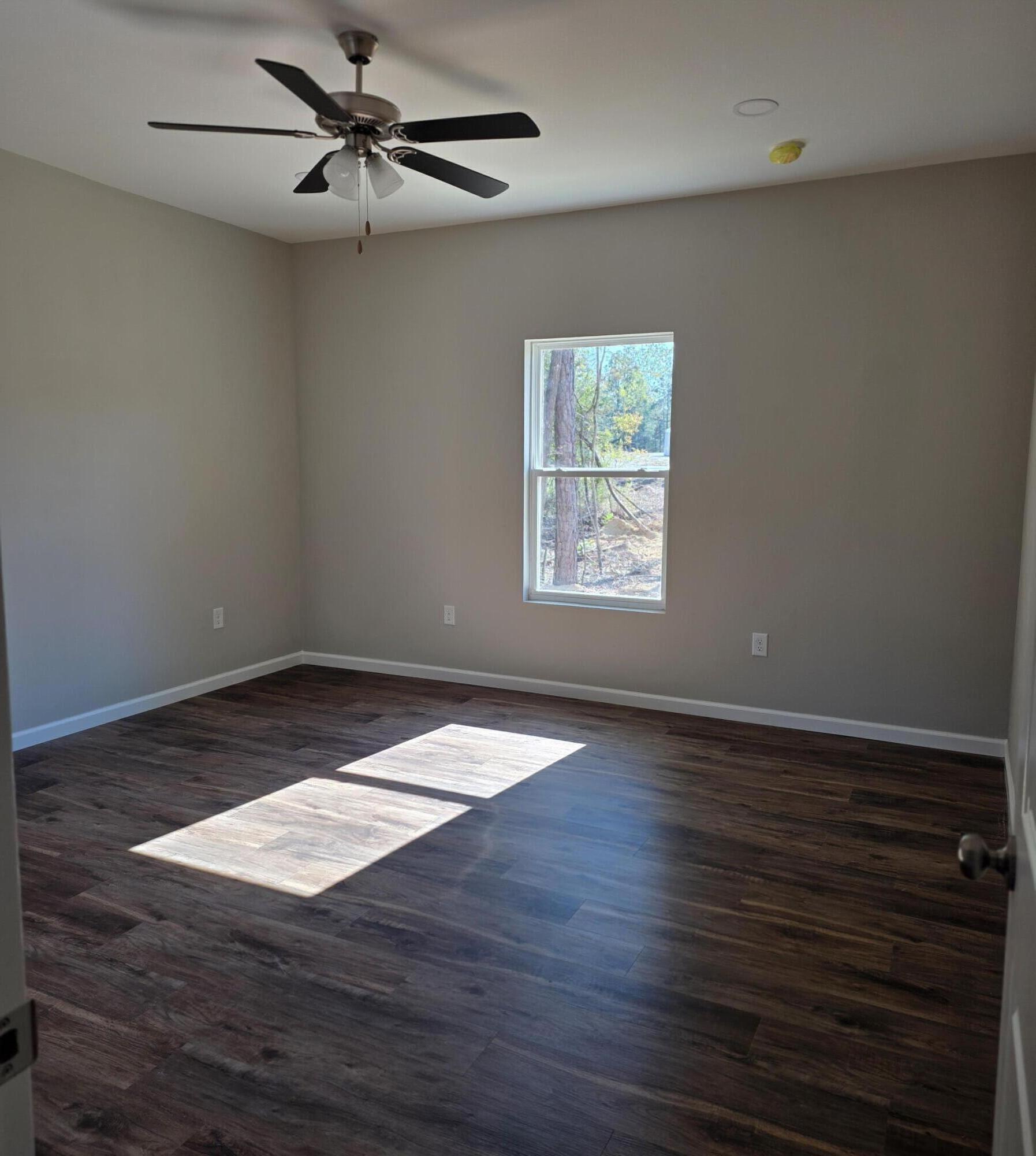 OAKWOOD HILLS UNIT 1 - Residential