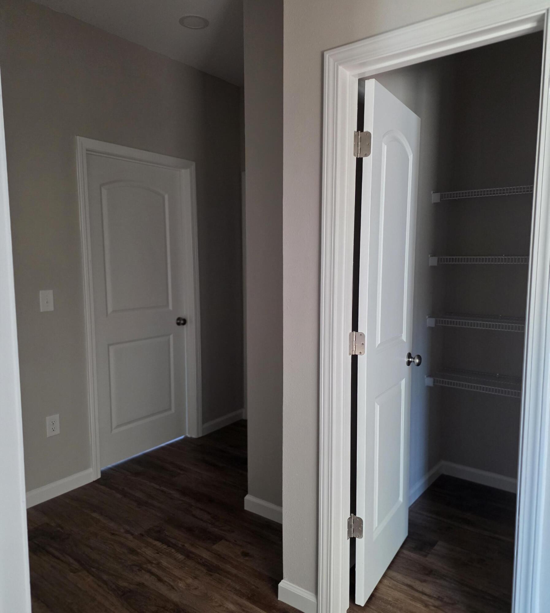 OAKWOOD HILLS UNIT 1 - Residential