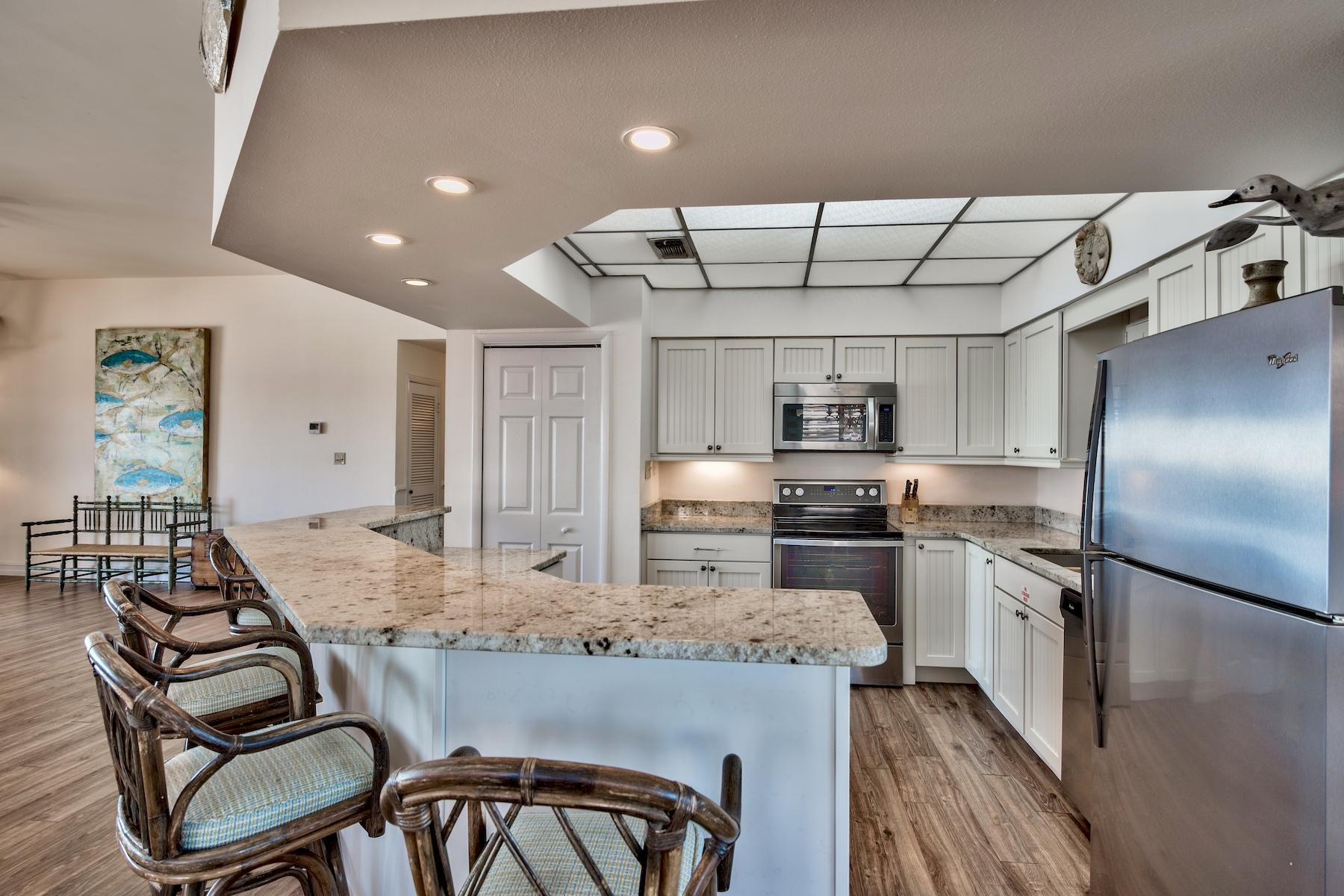 HUNTINGTON BY THE SEA CONDO - Residential