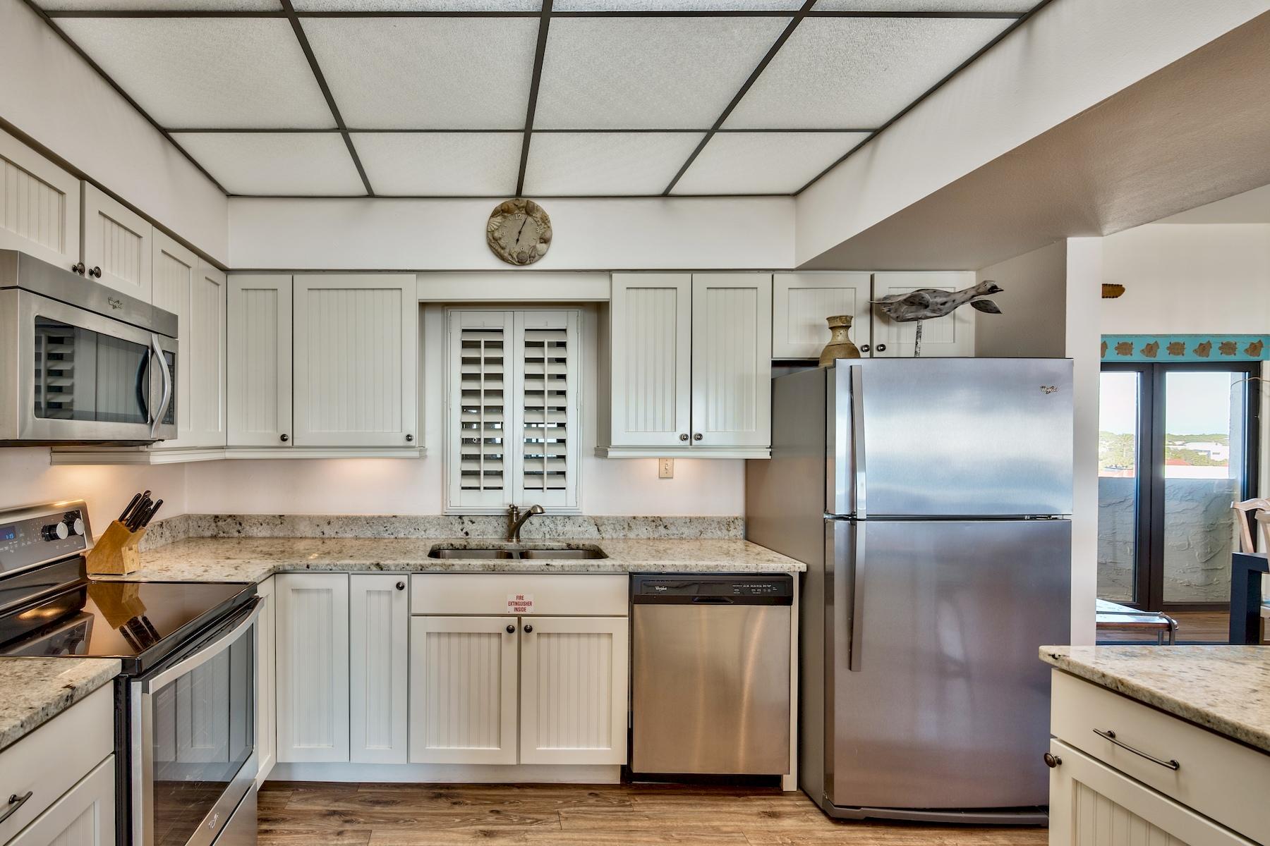 HUNTINGTON BY THE SEA CONDO - Residential