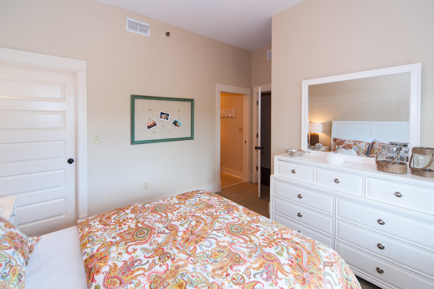 REDFISH VILLAGE - Residential